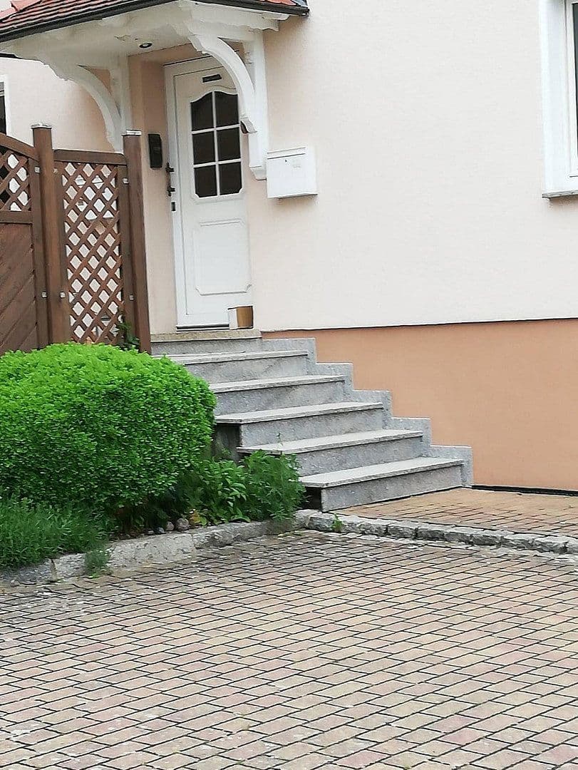 Predaj domu 139 m², pozemok 424 m², Geisa, Durínsko Predaj domu 139 m², pozemok 424 m², Geisa, Durínsko