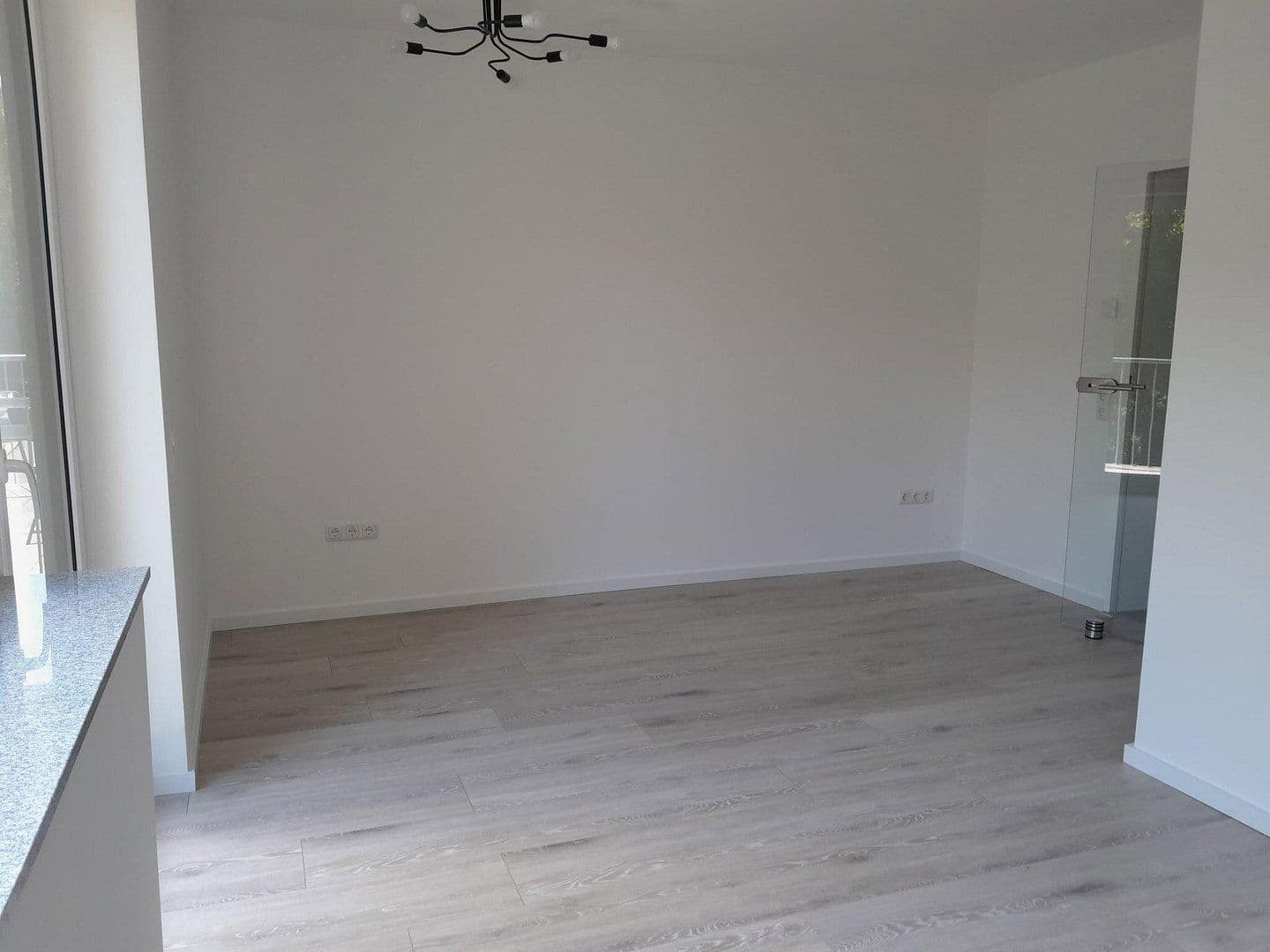 Prenájom bytu 2-izbový 43 m², Aachen, Severné Porýnie - Westfálsko Prenájom bytu 2-izbový 43 m², Aachen, Severné Porýnie - Westfálsko