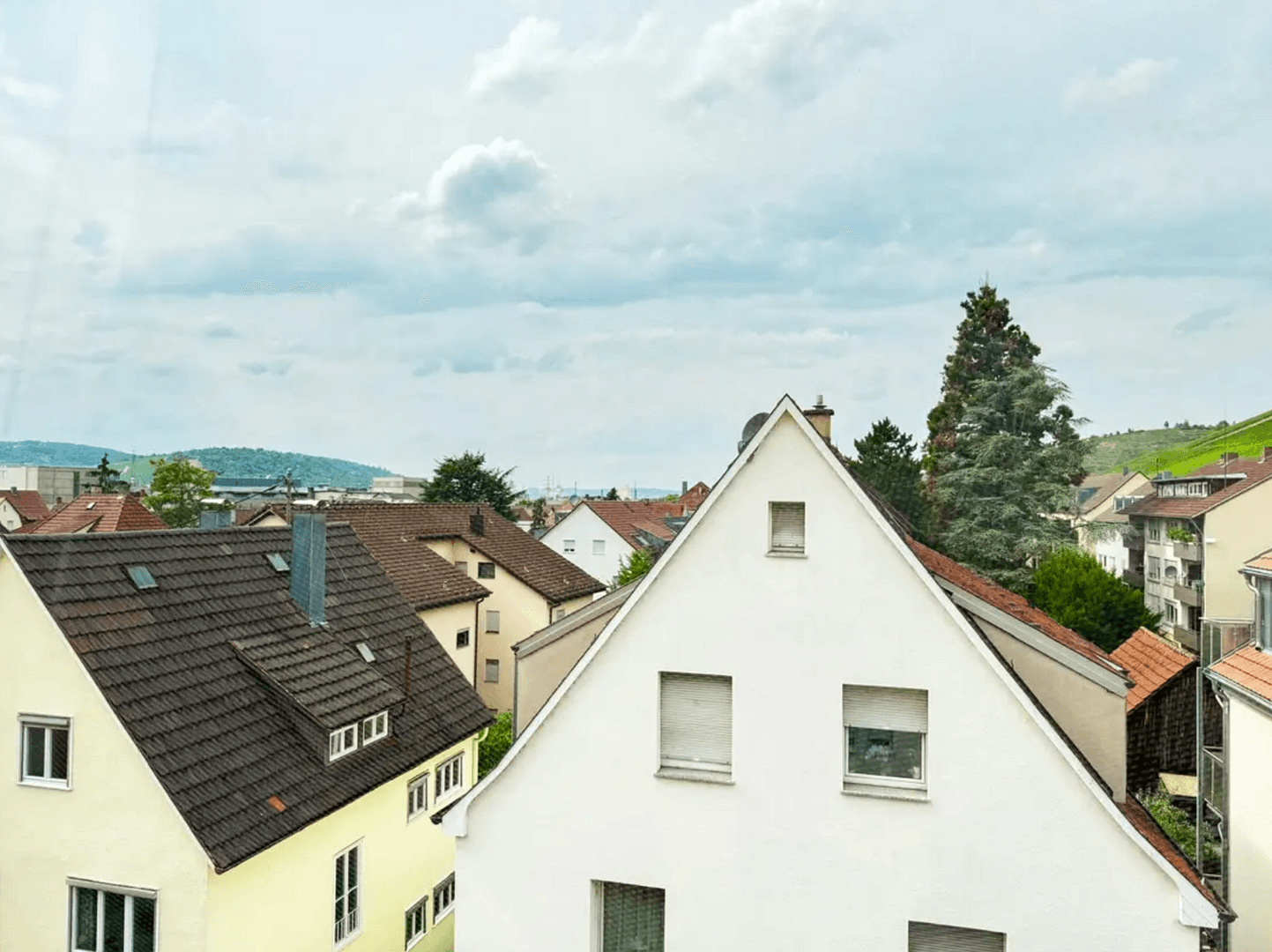 Prenájom bytu 3-izbový 66 m², Halbergstr. 18, Esslingen am Neckar, Bádensko-Wurttembersko Prenájom bytu 3-izbový 66 m², Halbergstr. 18, Esslingen am Neckar, Bádensko-Wurttembersko