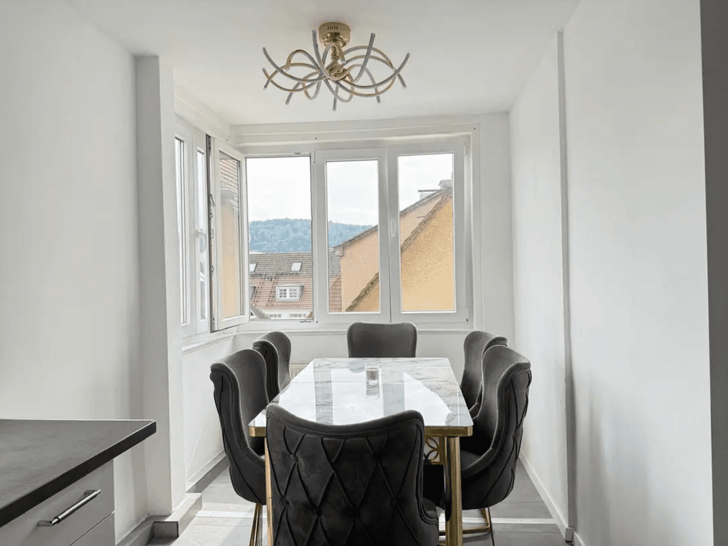 Prenájom bytu 3-izbový 66 m², Halbergstr. 18, Esslingen am Neckar, Bádensko-Wurttembersko Prenájom bytu 3-izbový 66 m², Halbergstr. 18, Esslingen am Neckar, Bádensko-Wurttembersko