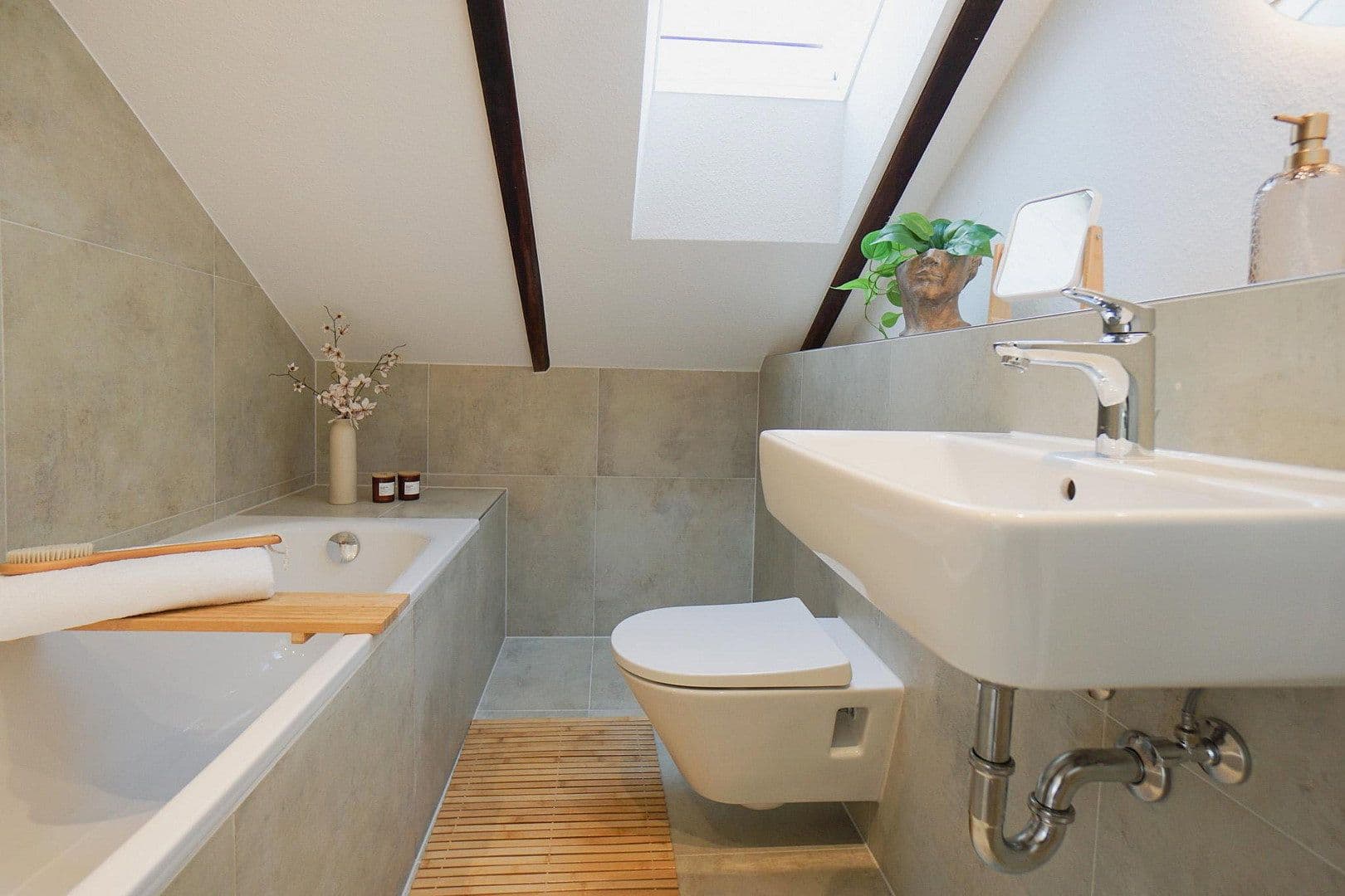 Predaj domu 120 m², pozemok 174 m², Wolfenbüttel, Dolné Sasko Predaj domu 120 m², pozemok 174 m², Wolfenbüttel, Dolné Sasko
