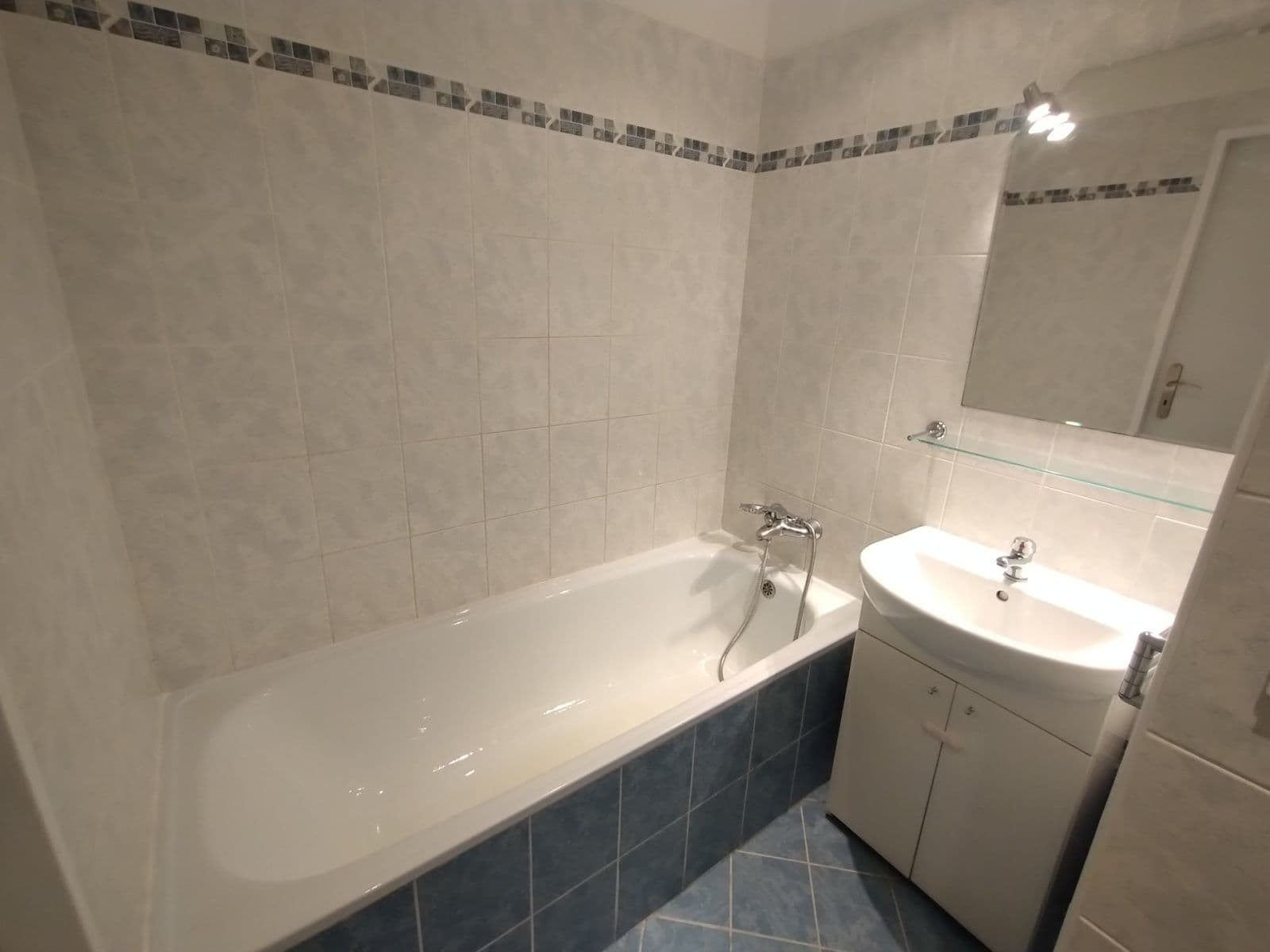 Predaj bytu 2-izbový 42 m², Kostřínská, Praha, Praha Predaj bytu 2-izbový 42 m², Kostřínská, Praha, Praha