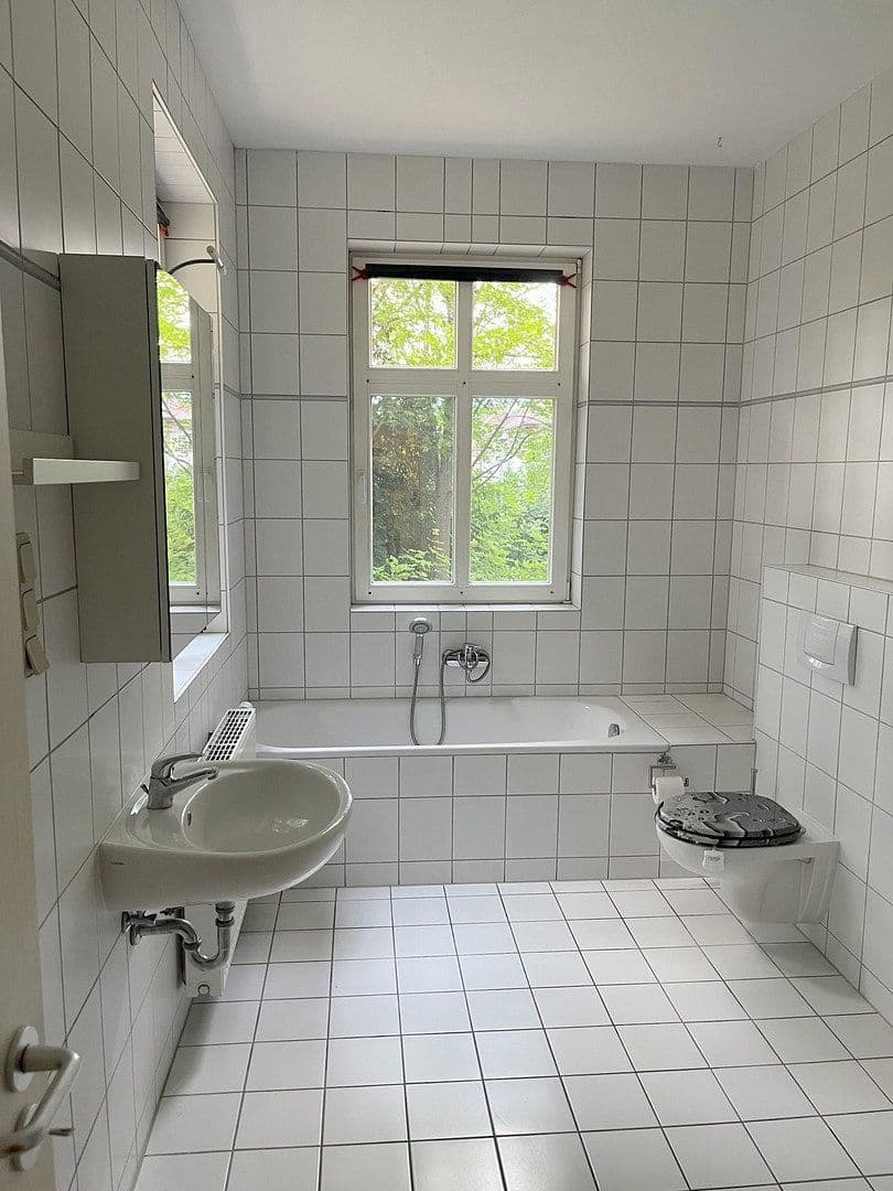 Prenájom bytu 2-izbový 86 m², Rohrer Str. 2, Meiningen, Durínsko Prenájom bytu 2-izbový 86 m², Rohrer Str. 2, Meiningen, Durínsko