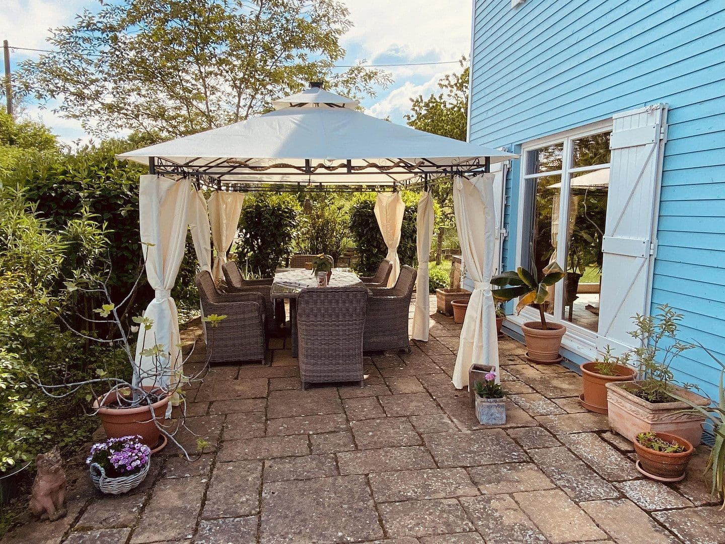 Predaj domu 160 m², pozemok 1.357 m², Ralingen, Porýnie-Falcko Predaj domu 160 m², pozemok 1.357 m², Ralingen, Porýnie-Falcko