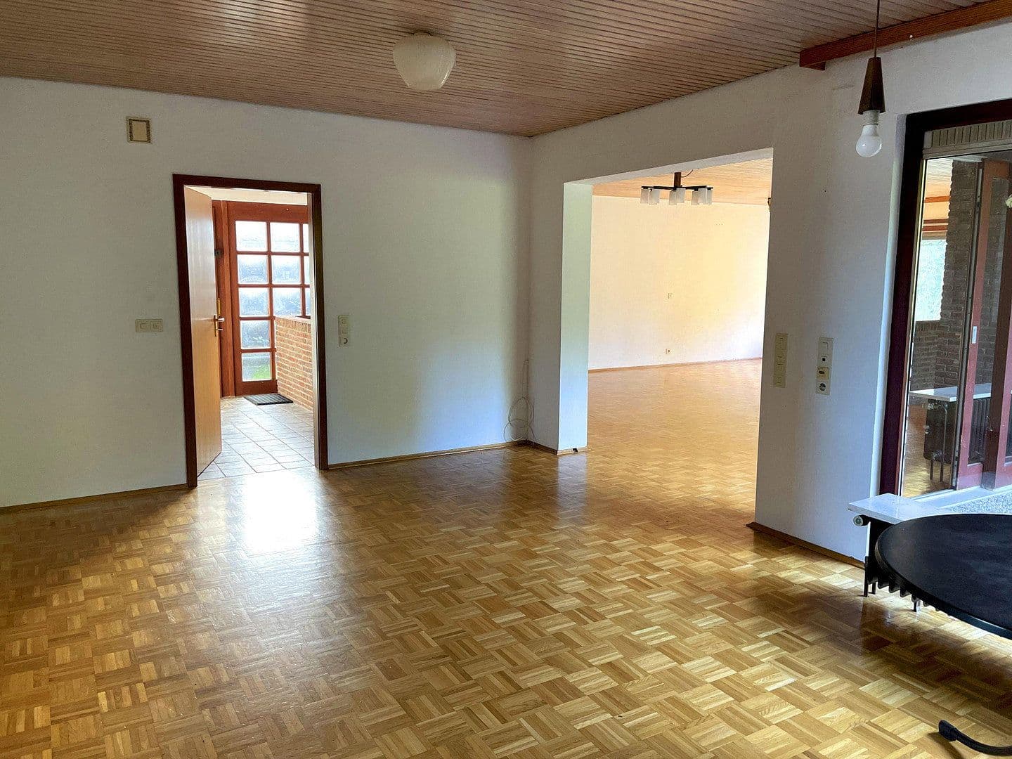 Predaj domu 188 m², pozemok 1.215 m², Wiesbaden, Hesensko Predaj domu 188 m², pozemok 1.215 m², Wiesbaden, Hesensko