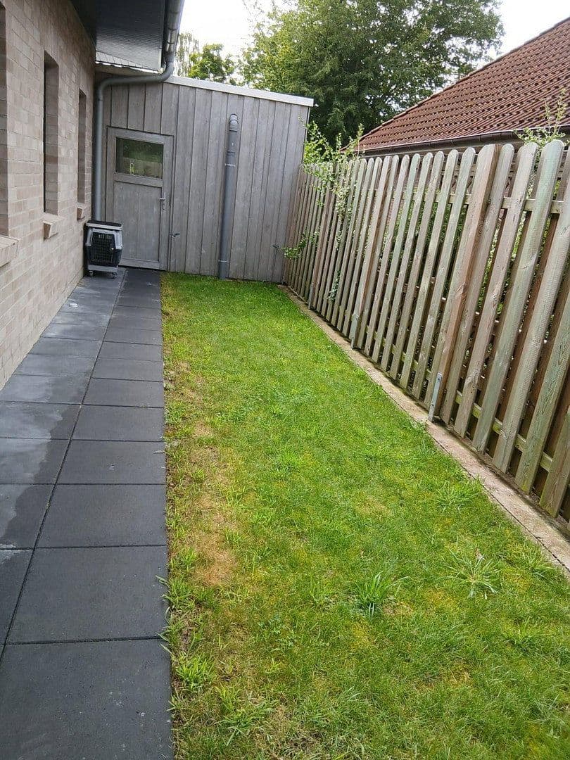 Prenájom domu 128 m², pozemok 330 m², II.Hüllenweg 20 a, Barßel, Dolné Sasko Prenájom domu 128 m², pozemok 330 m², II.Hüllenweg 20 a, Barßel, Dolné Sasko