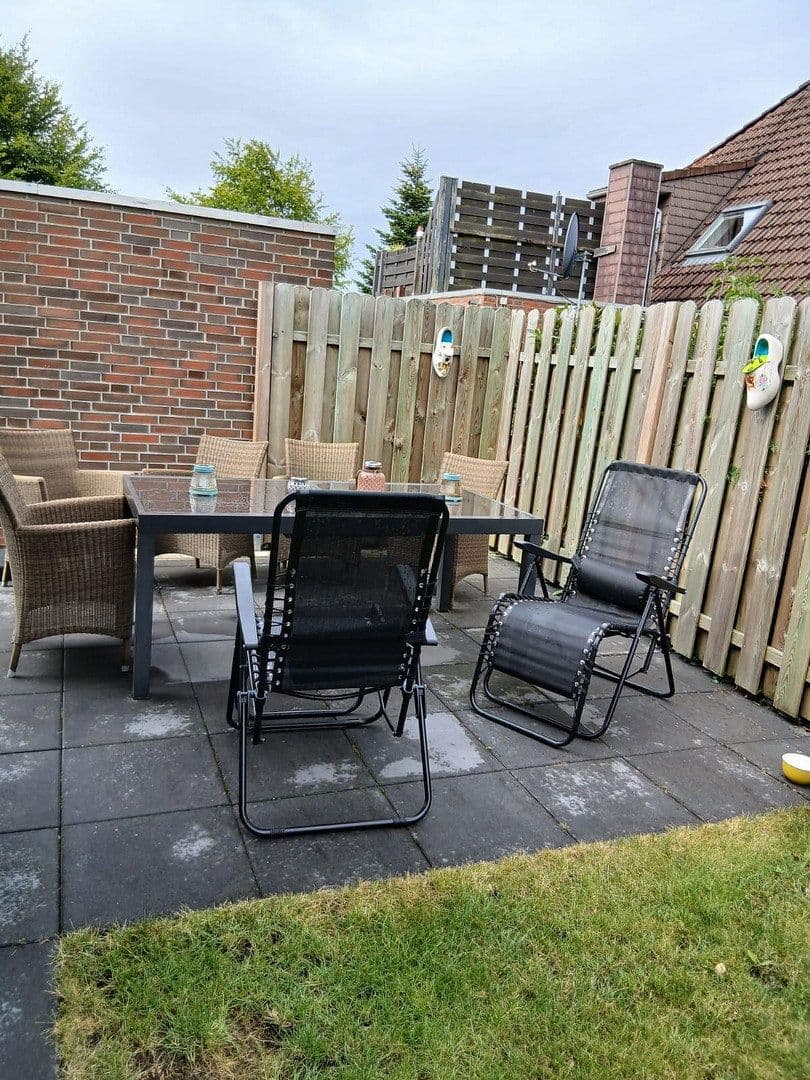 Prenájom domu 128 m², pozemok 330 m², II.Hüllenweg 20 a, Barßel, Dolné Sasko Prenájom domu 128 m², pozemok 330 m², II.Hüllenweg 20 a, Barßel, Dolné Sasko