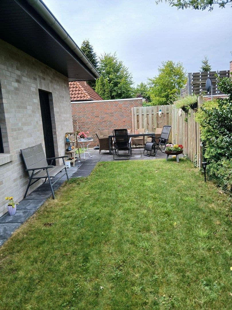 Prenájom domu 128 m², pozemok 330 m², II.Hüllenweg 20 a, Barßel, Dolné Sasko Prenájom domu 128 m², pozemok 330 m², II.Hüllenweg 20 a, Barßel, Dolné Sasko