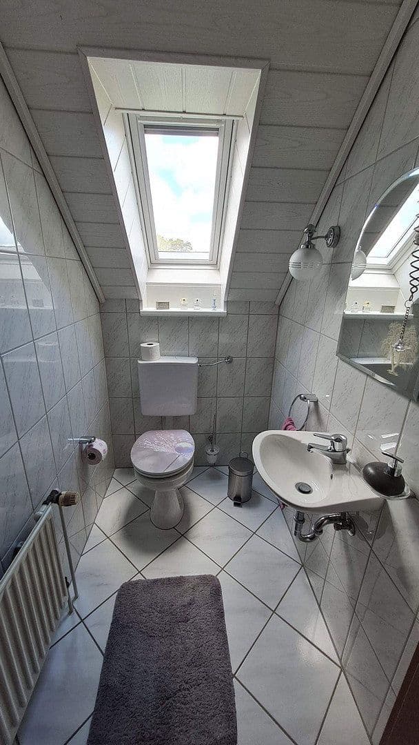 Prenájom bytu 3-izbový 127 m², Ostercappeln, Dolné Sasko Prenájom bytu 3-izbový 127 m², Ostercappeln, Dolné Sasko