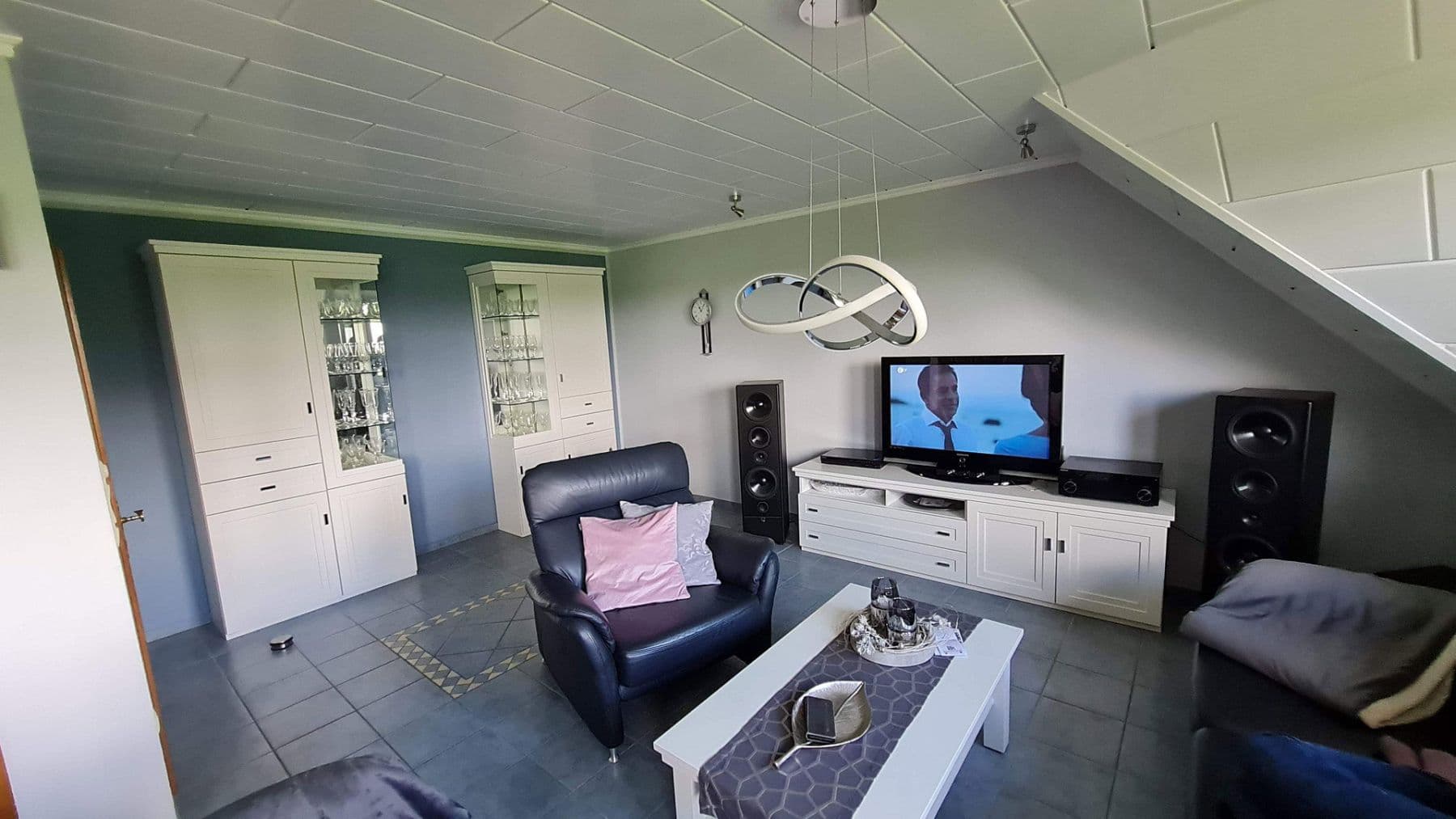 Prenájom bytu 3-izbový 127 m², Ostercappeln, Dolné Sasko Prenájom bytu 3-izbový 127 m², Ostercappeln, Dolné Sasko