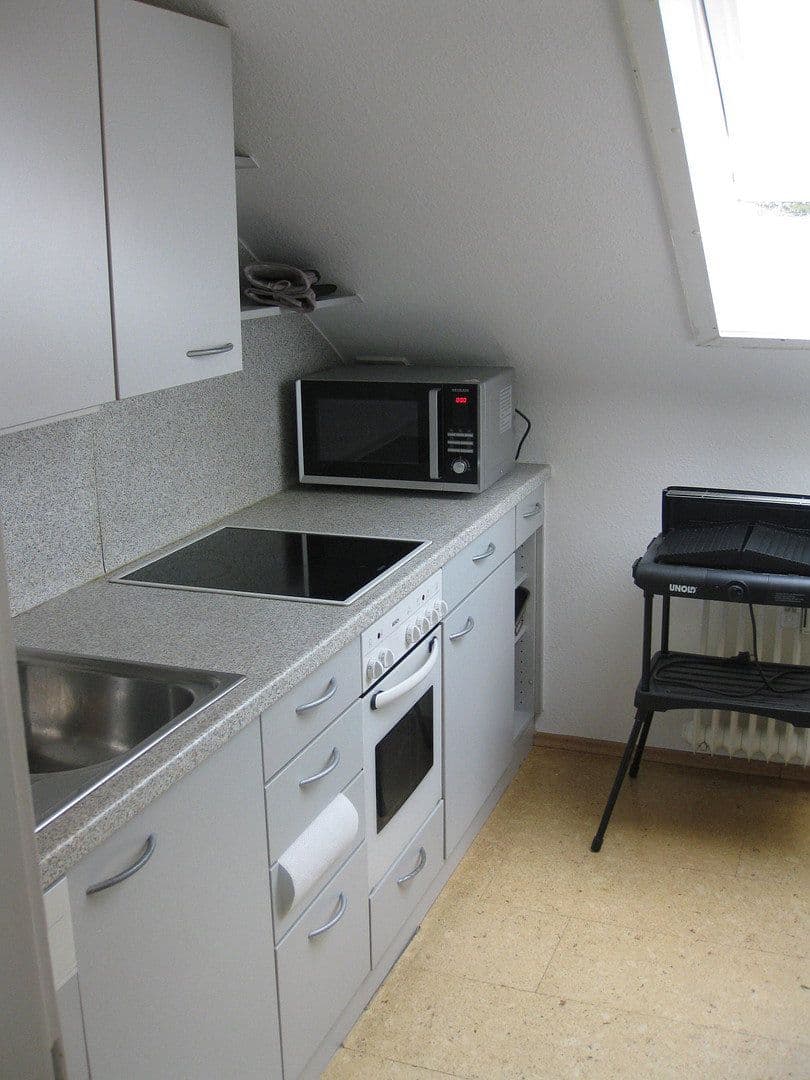 Prenájom bytu 2-izbový 44 m², Eckgartenstraße 24, Remseck am Neckar, Bádensko-Wurttembersko Prenájom bytu 2-izbový 44 m², Eckgartenstraße 24, Remseck am Neckar, Bádensko-Wurttembersko