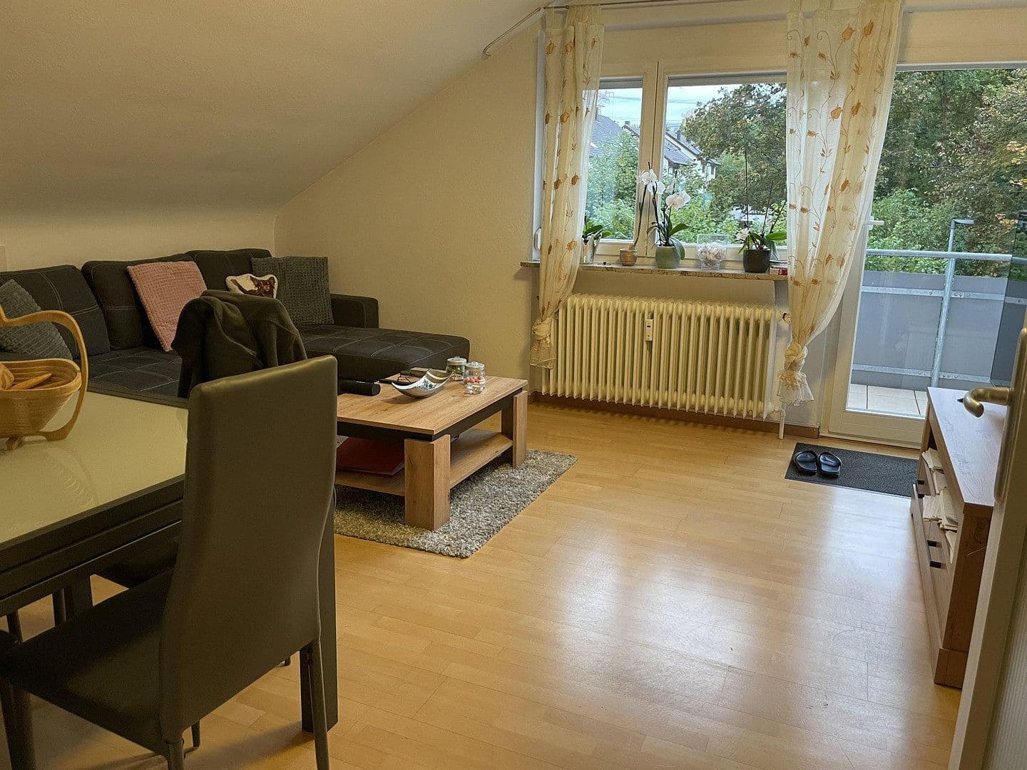 Prenájom bytu 2-izbový 44 m², Eckgartenstraße 24, Remseck am Neckar, Bádensko-Wurttembersko Prenájom bytu 2-izbový 44 m², Eckgartenstraße 24, Remseck am Neckar, Bádensko-Wurttembersko