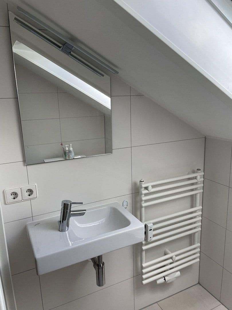Prenájom bytu 2-izbový 44 m², Eckgartenstraße 24, Remseck am Neckar, Bádensko-Wurttembersko Prenájom bytu 2-izbový 44 m², Eckgartenstraße 24, Remseck am Neckar, Bádensko-Wurttembersko