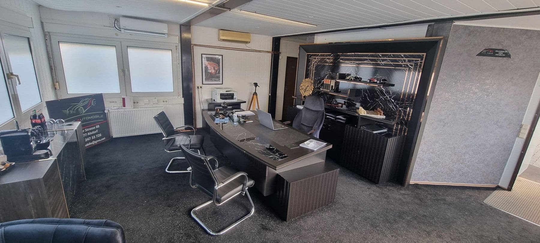 Prenájom garáže 560 m², Linnicher Str. 88, Alsdorf, Severné Porýnie - Westfálsko Prenájom garáže 560 m², Linnicher Str. 88, Alsdorf, Severné Porýnie - Westfálsko