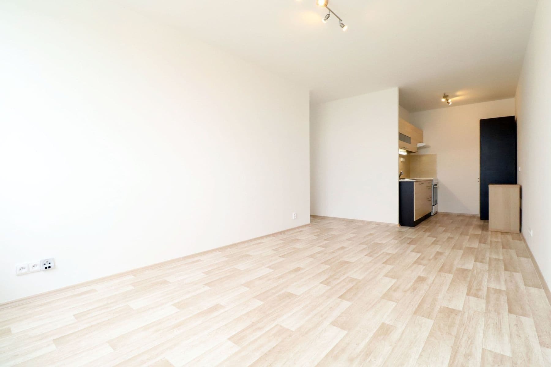 Prenájom bytu 2-izbový 45 m², Bellušova, Praha, Praha Prenájom bytu 2-izbový 45 m², Bellušova, Praha, Praha