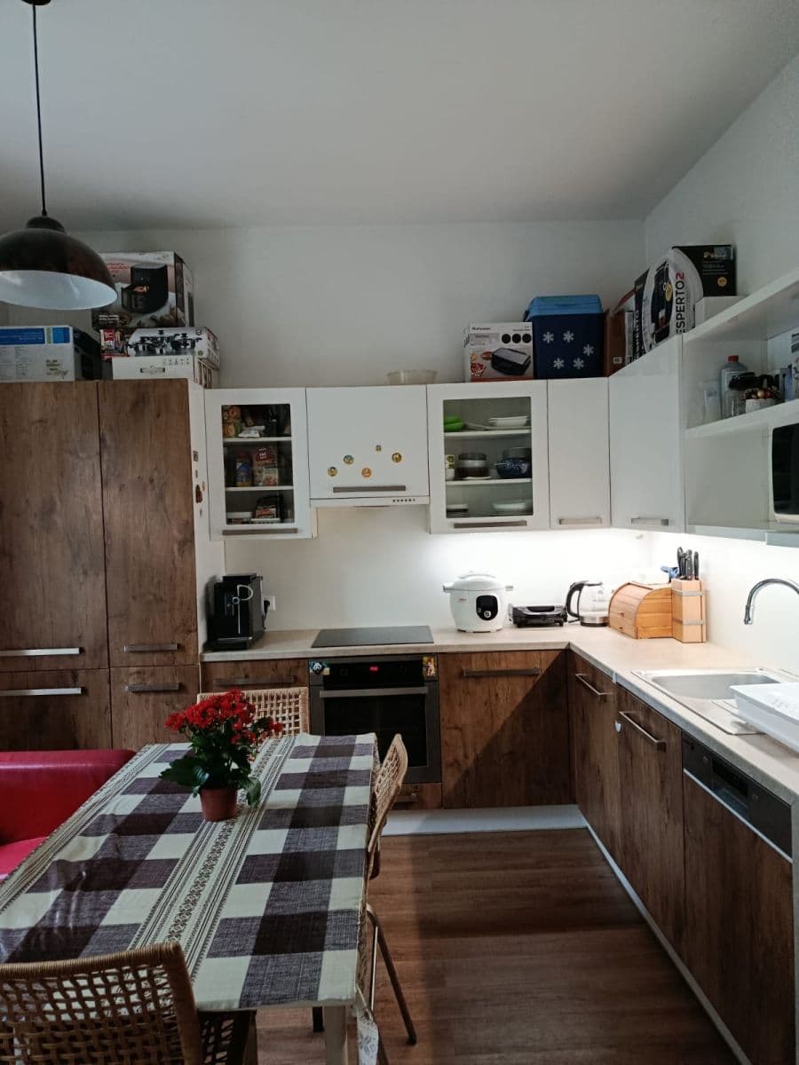 Prenájom bytu 2-izbový 69 m², Na Petynce, Praha, Praha Prenájom bytu 2-izbový 69 m², Na Petynce, Praha, Praha