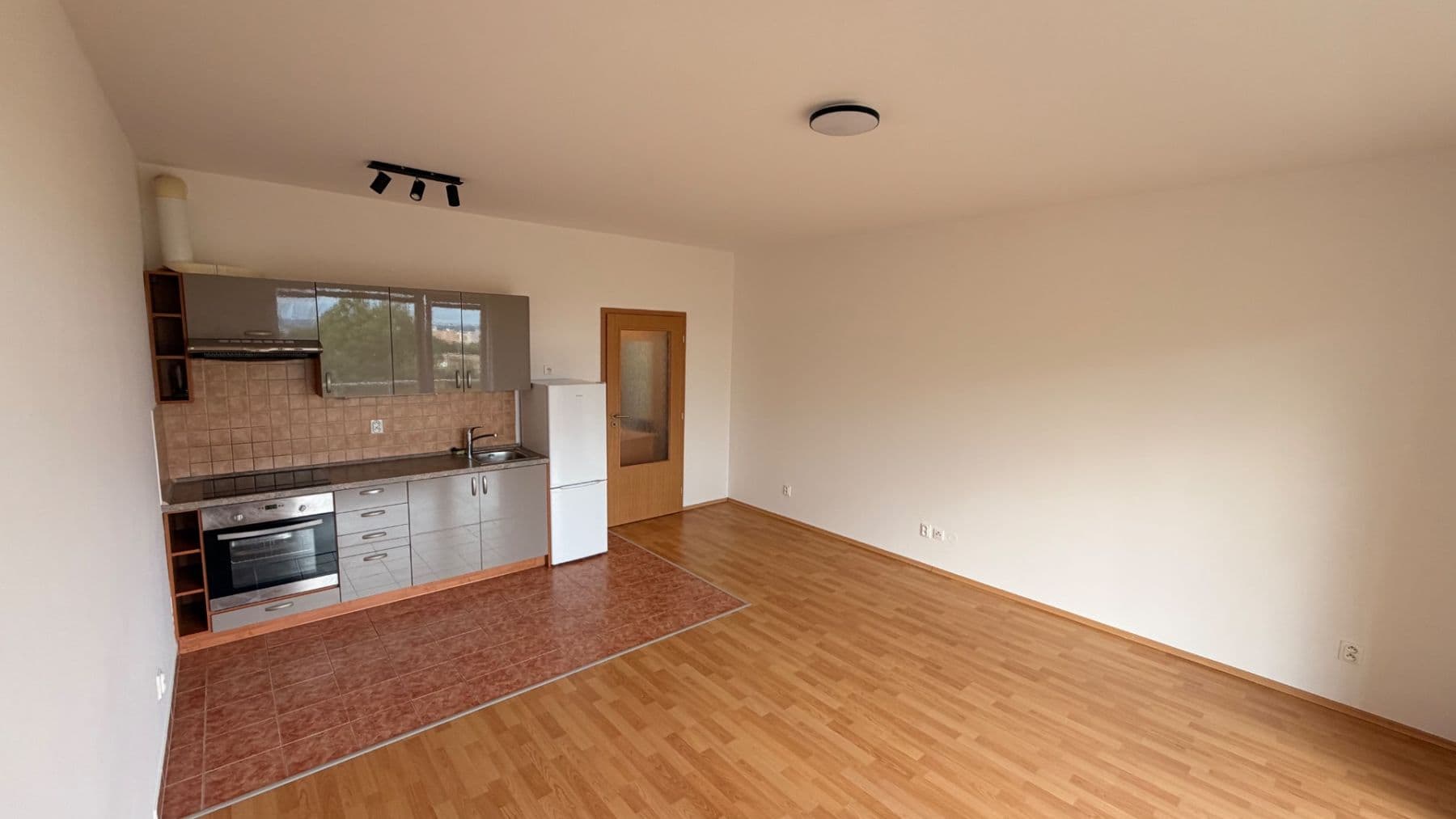 Prenájom bytu 1-izbový 35 m², Sicherova, Praha, Praha Prenájom bytu 1-izbový 35 m², Sicherova, Praha, Praha