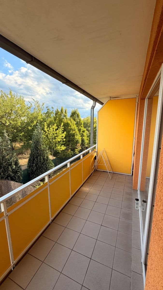 Prenájom bytu 1-izbový 35 m², Sicherova, Praha, Praha Prenájom bytu 1-izbový 35 m², Sicherova, Praha, Praha
