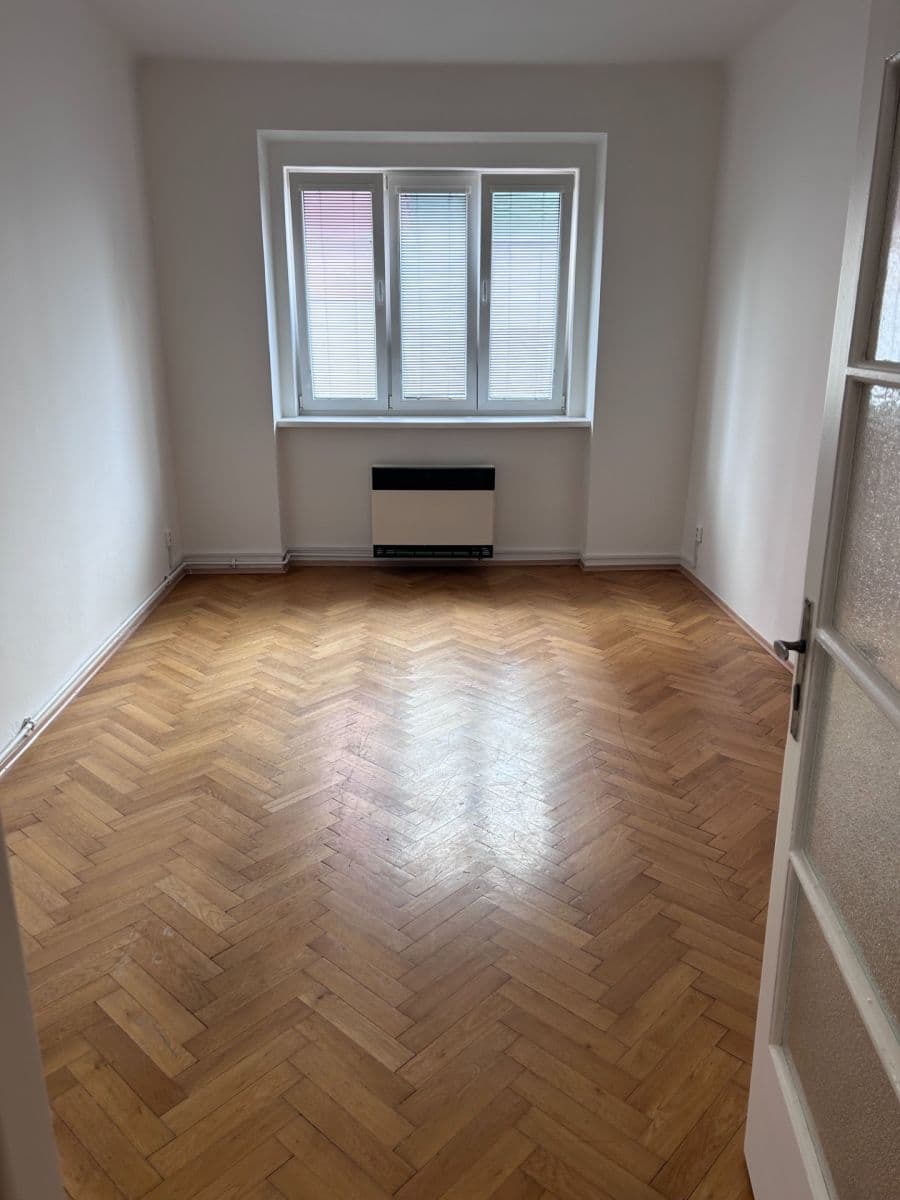 Prenájom bytu 2-izbový 44 m², Dačického, Praha, Praha Prenájom bytu 2-izbový 44 m², Dačického, Praha, Praha