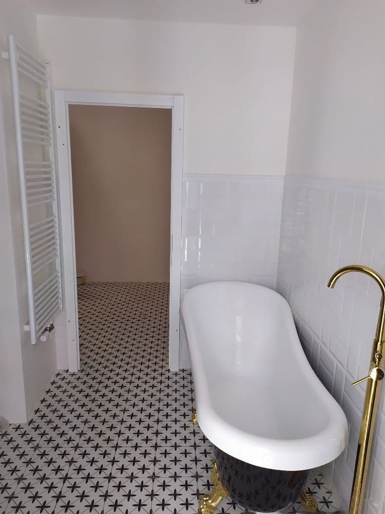 Prenájom bytu 3-izbový 77 m², Kpt. Jaroše, Beroun, Středočeský kraj Prenájom bytu 3-izbový 77 m², Kpt. Jaroše, Beroun, Středočeský kraj