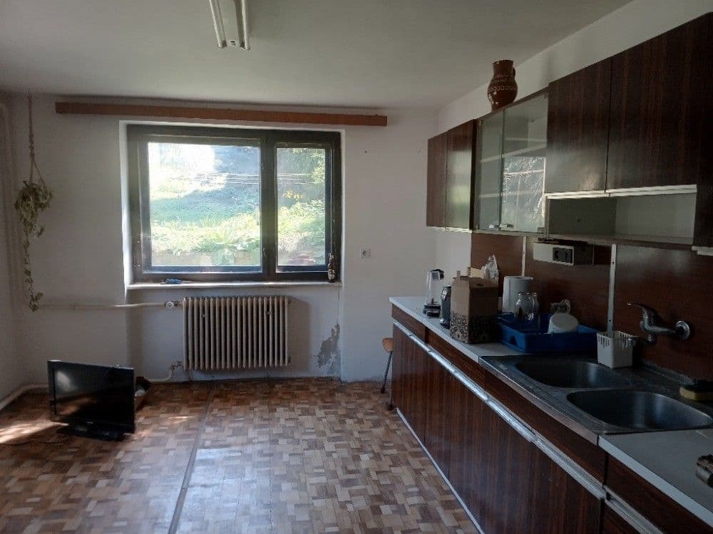 Predaj domu 180 m², pozemok 1.112 m², Rataje, Zlínský kraj Predaj domu 180 m², pozemok 1.112 m², Rataje, Zlínský kraj