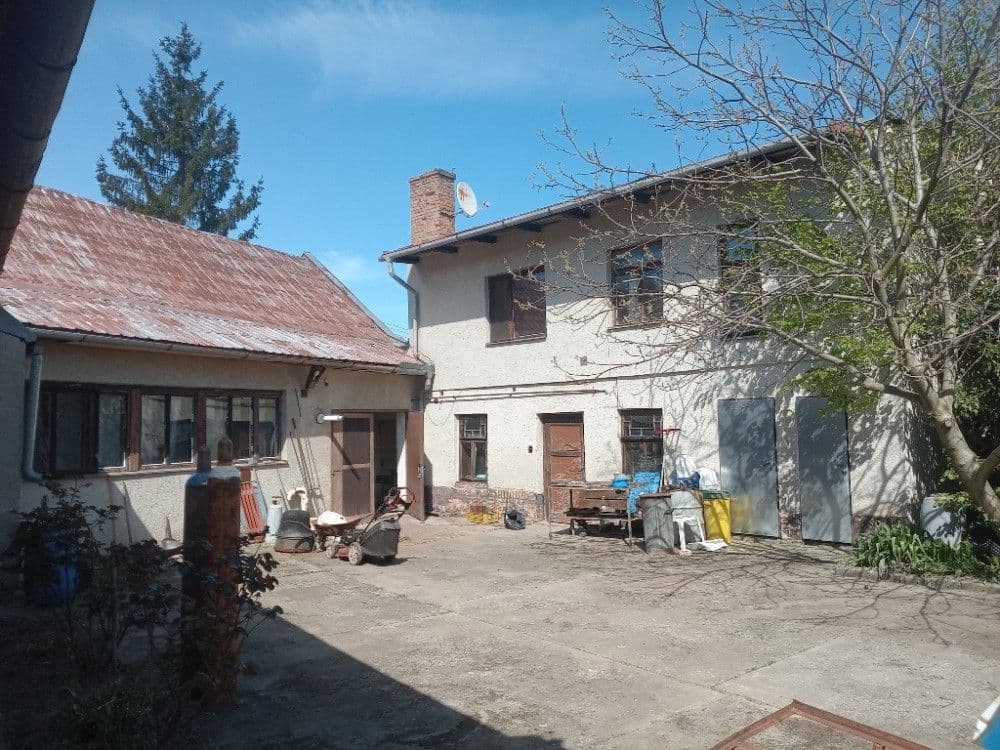 Predaj domu 180 m², pozemok 1.112 m², Rataje, Zlínský kraj Predaj domu 180 m², pozemok 1.112 m², Rataje, Zlínský kraj