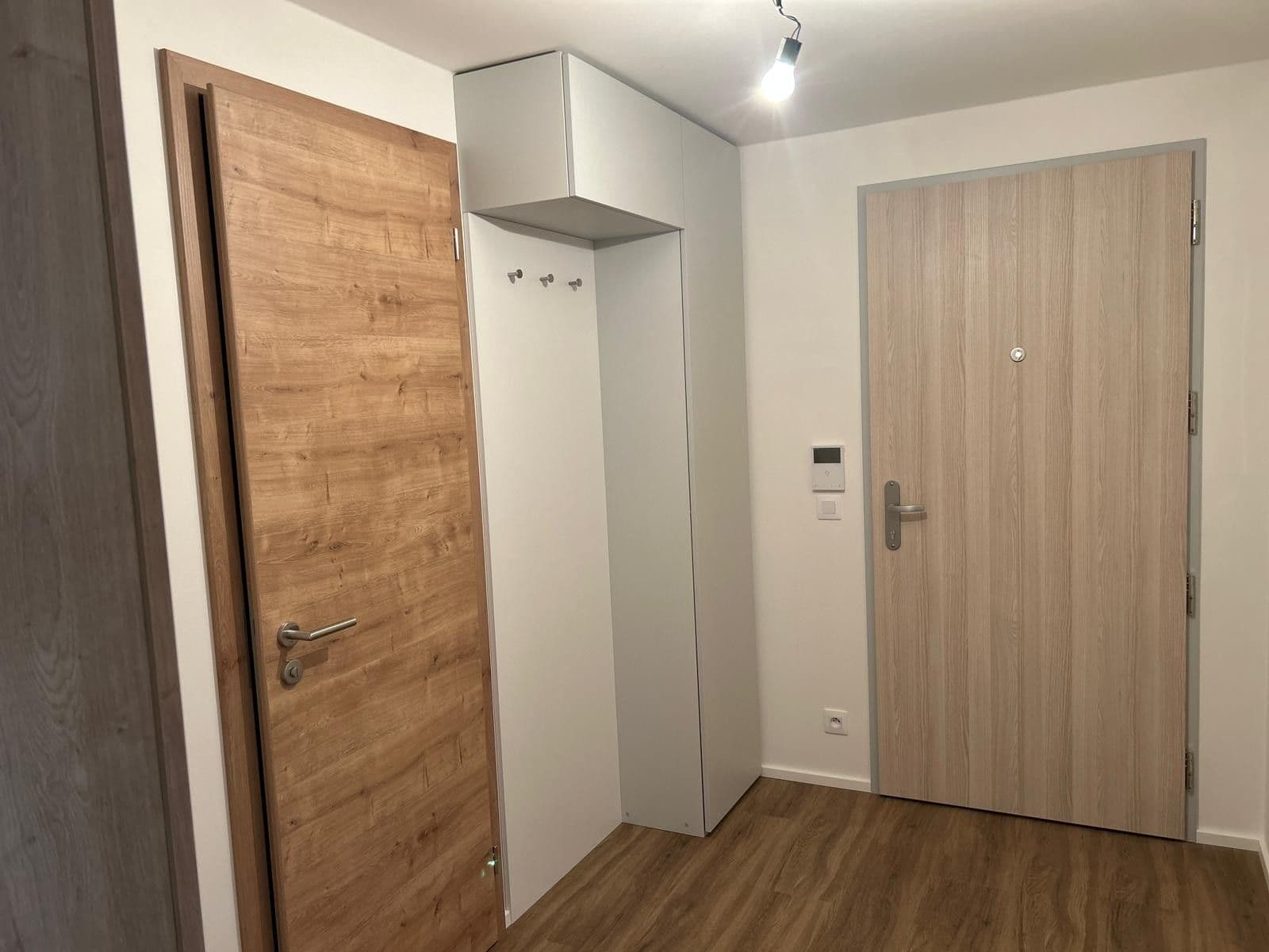 Predaj bytu 2-izbový 52 m², Plzeňská, Praha, Praha Predaj bytu 2-izbový 52 m², Plzeňská, Praha, Praha