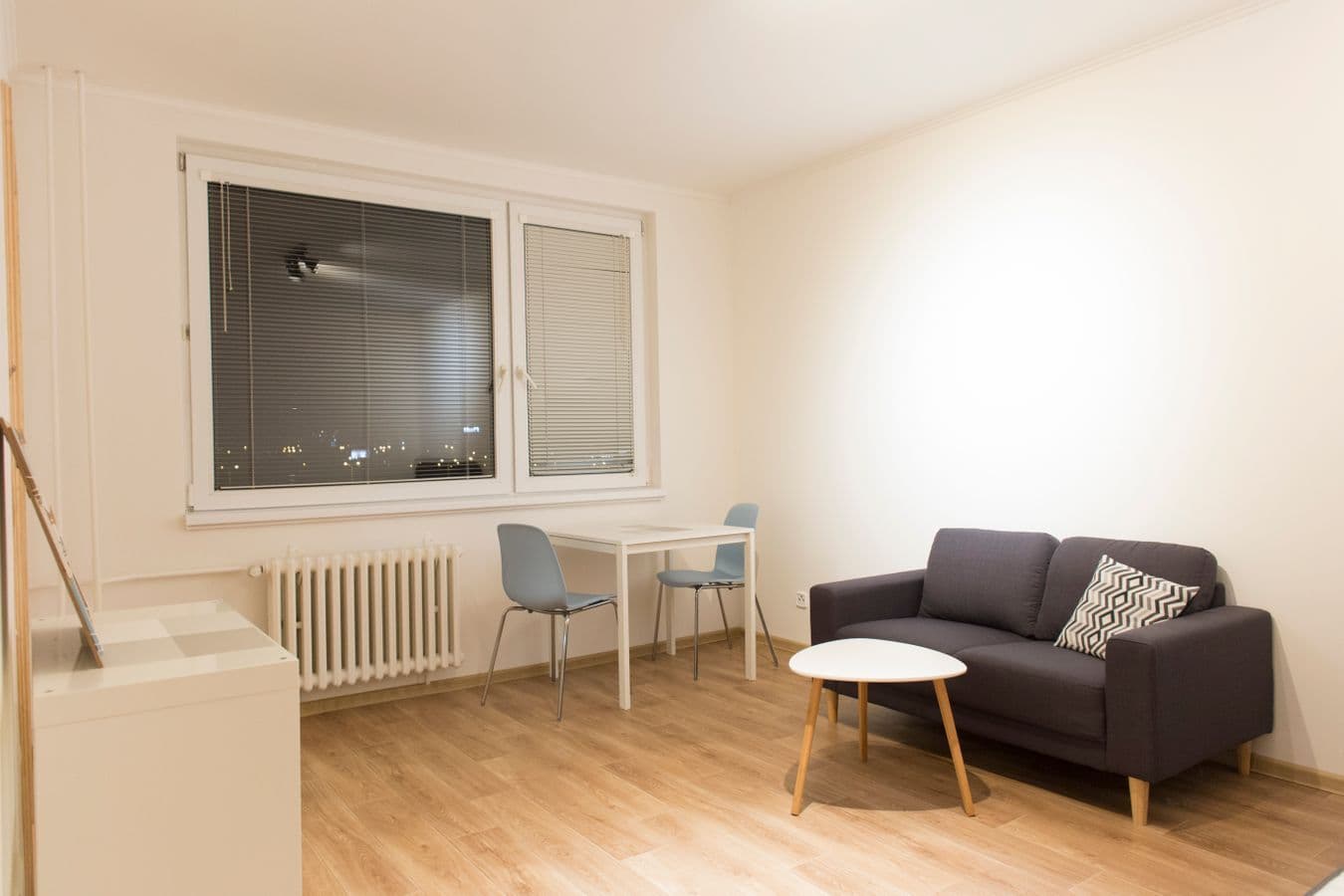 Prenájom bytu 1-izbový 30 m², Ledvinova, Praha, Praha Prenájom bytu 1-izbový 30 m², Ledvinova, Praha, Praha