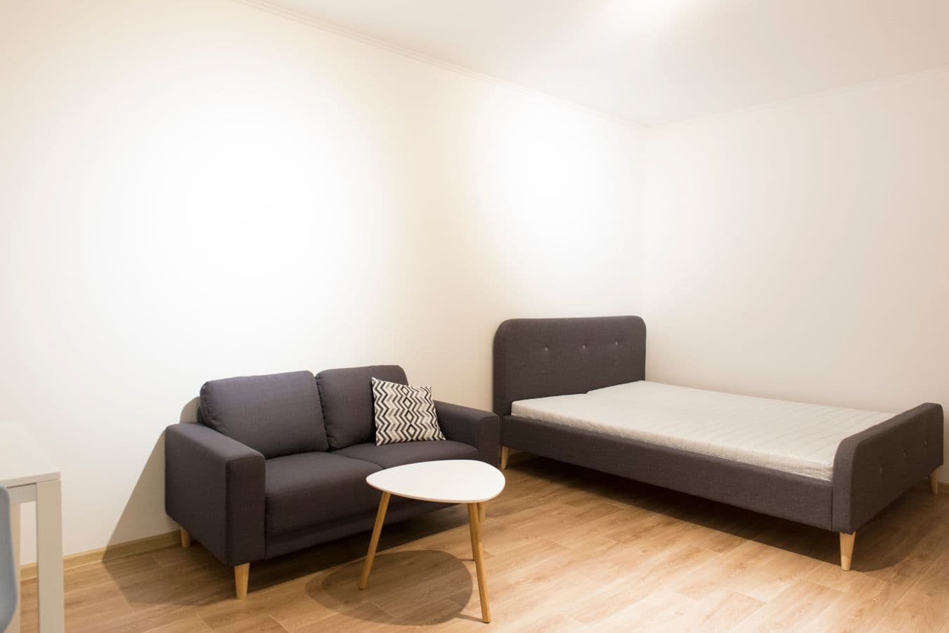 Prenájom bytu 1-izbový 30 m², Ledvinova, Praha, Praha Prenájom bytu 1-izbový 30 m², Ledvinova, Praha, Praha