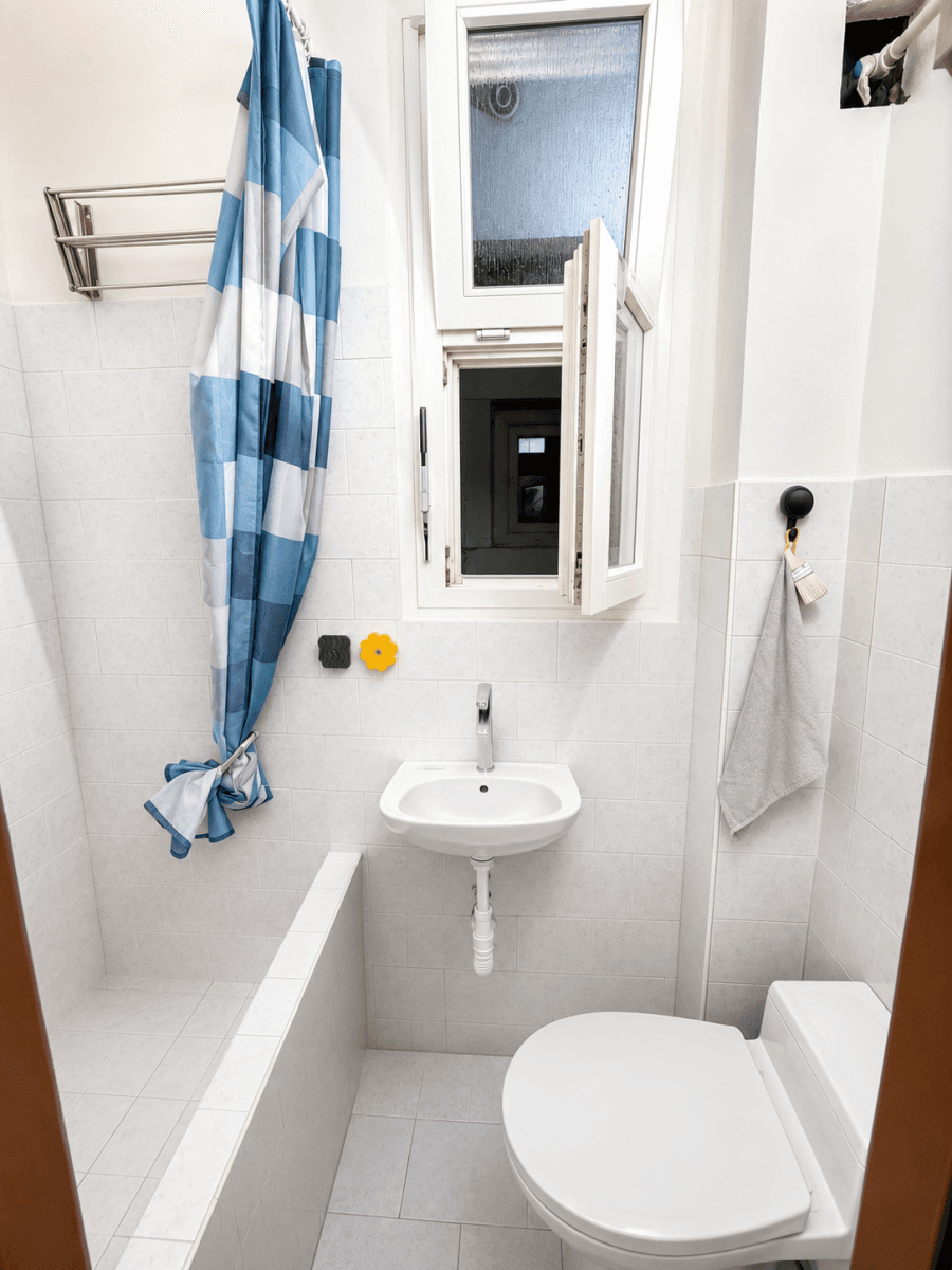 Predaj bytu 1-izbový 34 m², náměstí Jiřího z Lobkovic, Praha, Praha Predaj bytu 1-izbový 34 m², náměstí Jiřího z Lobkovic, Praha, Praha