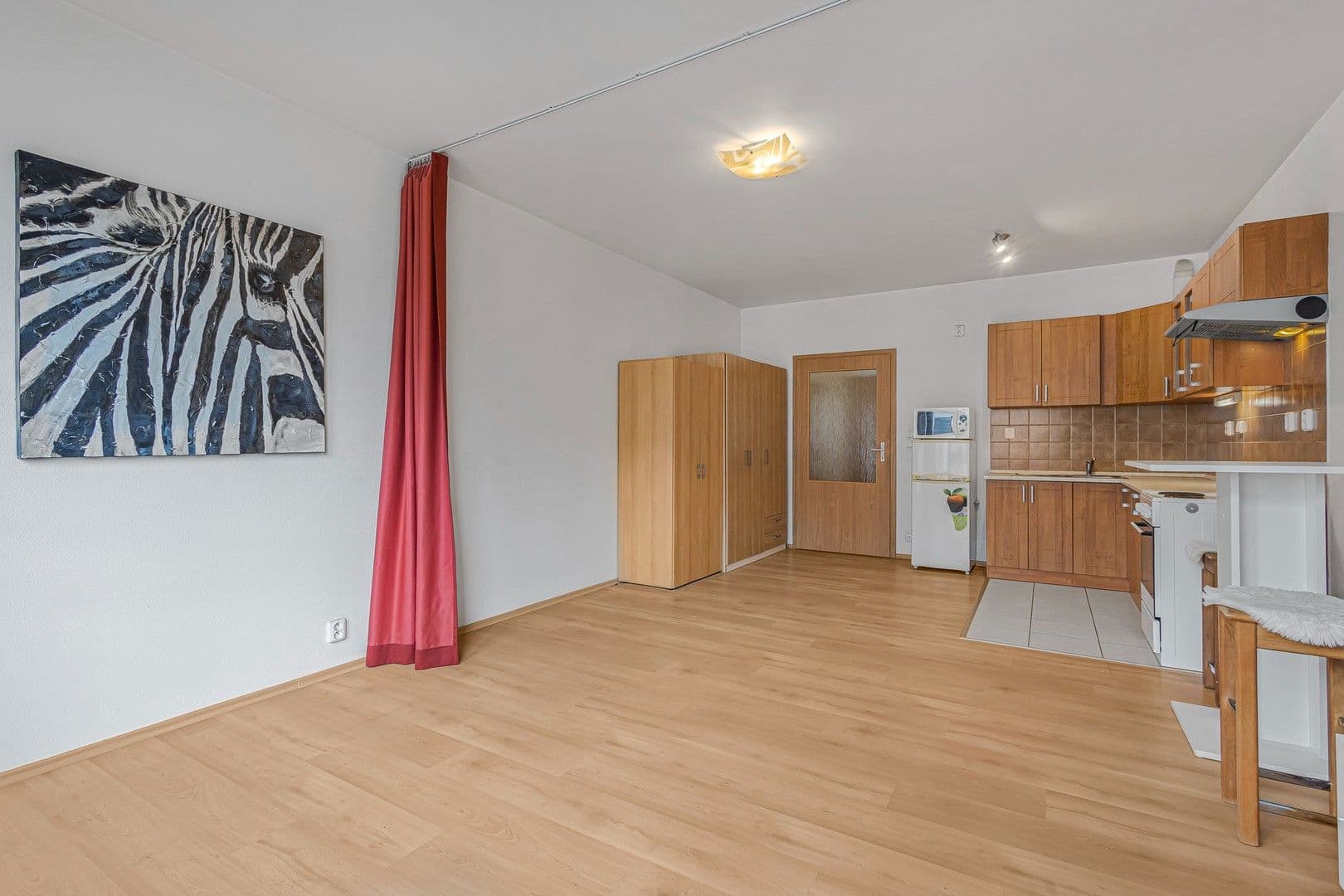 Prenájom bytu 1-izbový 34 m², Jana Přibíka, Praha, Praha Prenájom bytu 1-izbový 34 m², Jana Přibíka, Praha, Praha