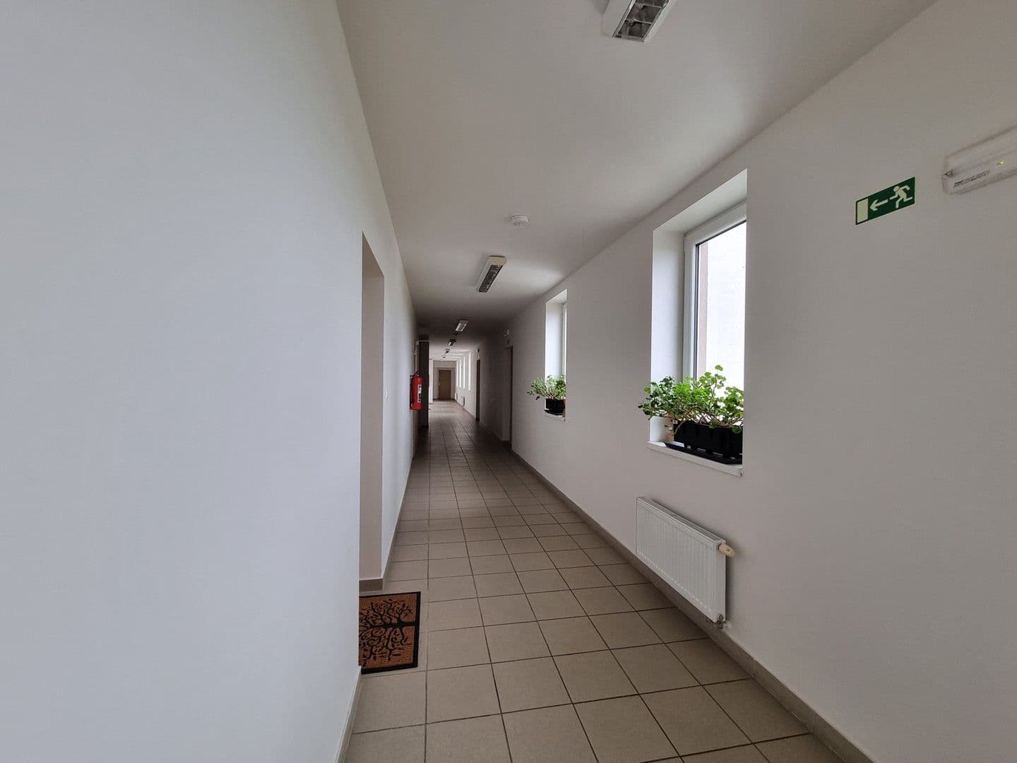 Prenájom bytu 3-izbový 54 m², V Honech, Klecany, Středočeský kraj Prenájom bytu 3-izbový 54 m², V Honech, Klecany, Středočeský kraj