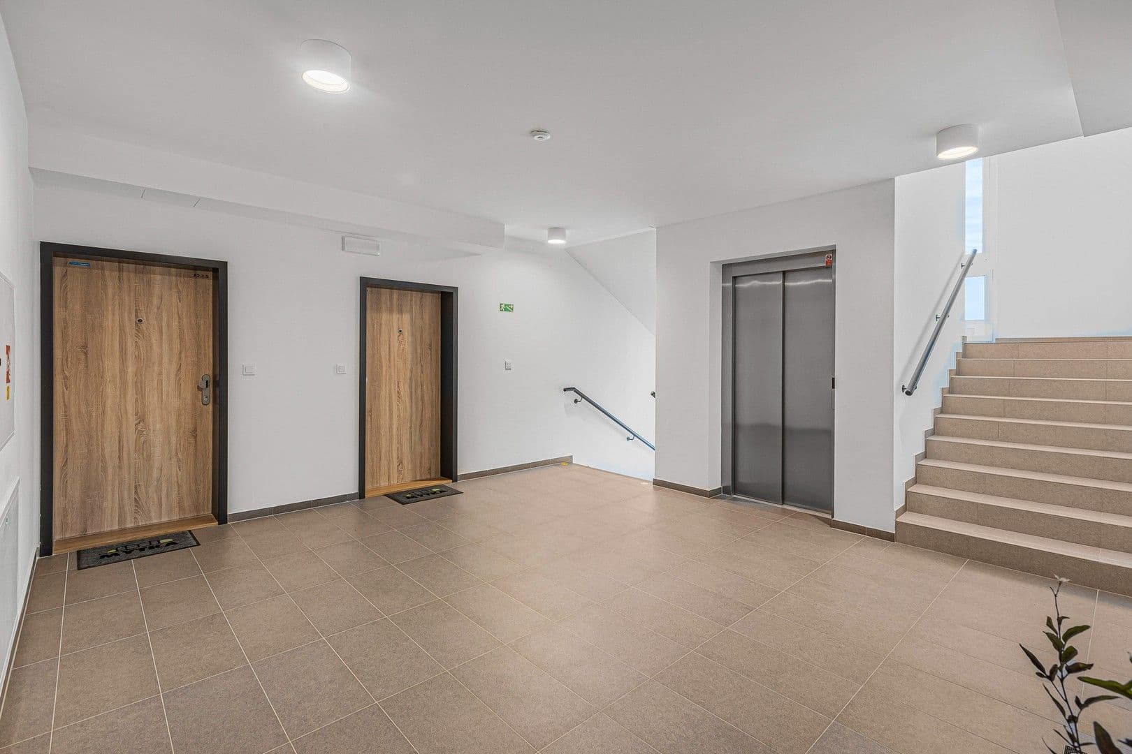 Prenájom bytu 3-izbový 79 m², Všetatská, Brandýs nad Labem-Stará Boleslav, Středočeský kraj Prenájom bytu 3-izbový 79 m², Všetatská, Brandýs nad Labem-Stará Boleslav, Středočeský kraj