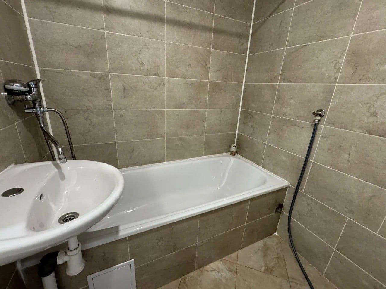 Predaj bytu 1-izbový 34 m², Bezejmenná, Bílina, Ústecký kraj Predaj bytu 1-izbový 34 m², Bezejmenná, Bílina, Ústecký kraj