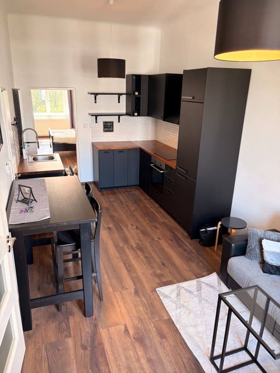 Predaj bytu 2-izbový 55 m², Na Břehu, Praha, Praha Predaj bytu 2-izbový 55 m², Na Břehu, Praha, Praha