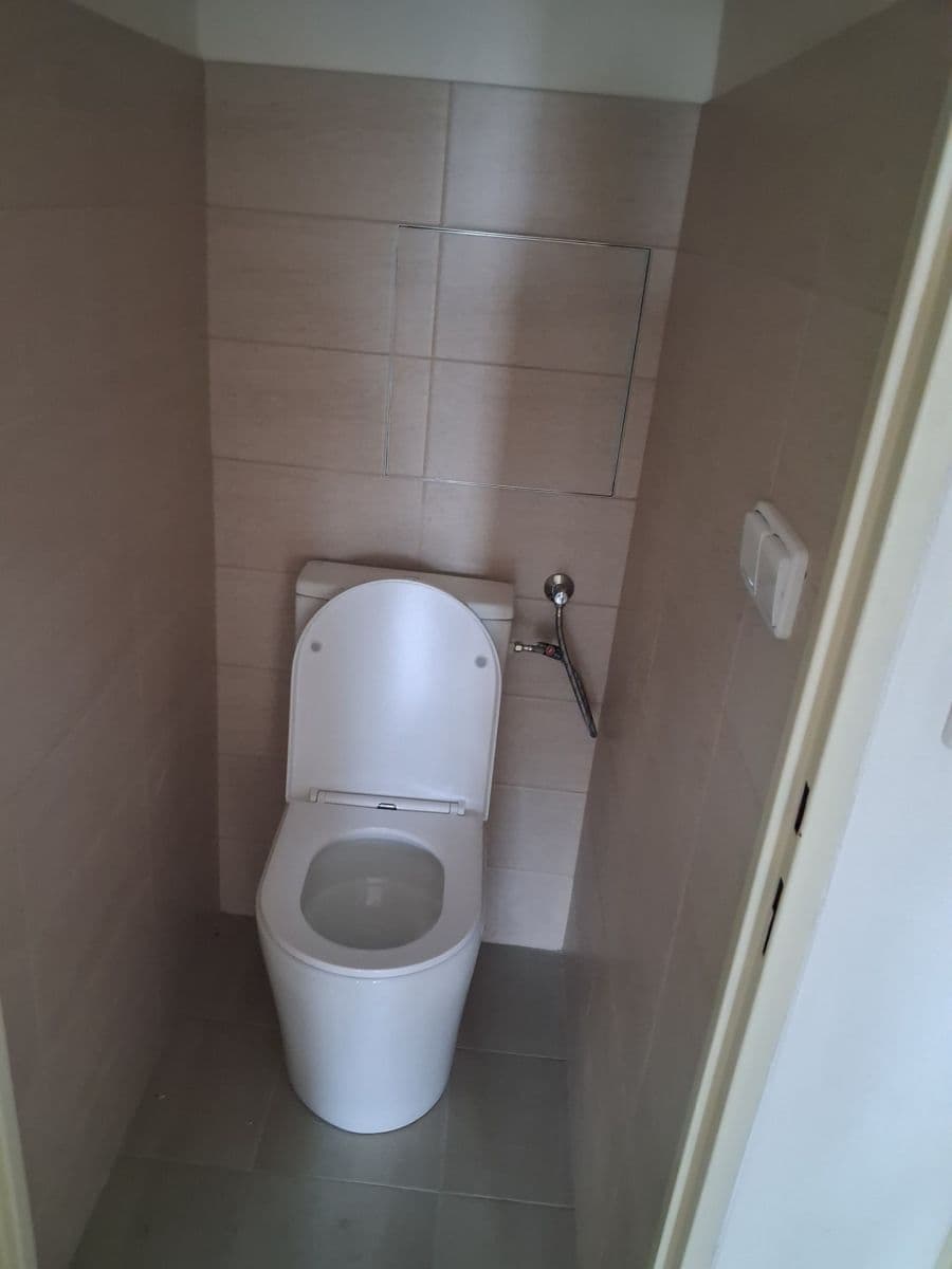 Prenájom bytu 3-izbový 70 m², Chmelová, Vysoké Mýto, Pardubický kraj Prenájom bytu 3-izbový 70 m², Chmelová, Vysoké Mýto, Pardubický kraj