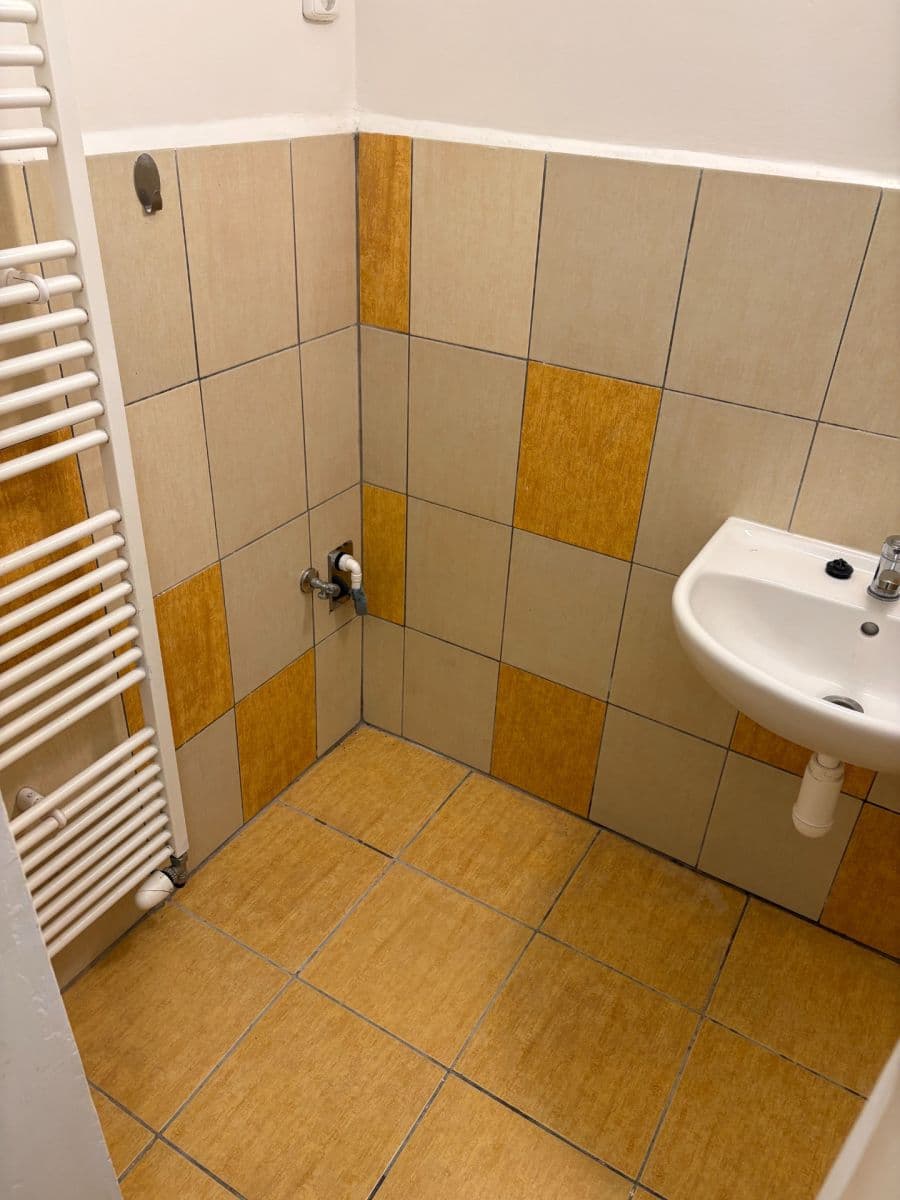 Prenájom bytu 2-izbový 42 m², Purkyňova, Brno, Jihomoravský kraj Prenájom bytu 2-izbový 42 m², Purkyňova, Brno, Jihomoravský kraj