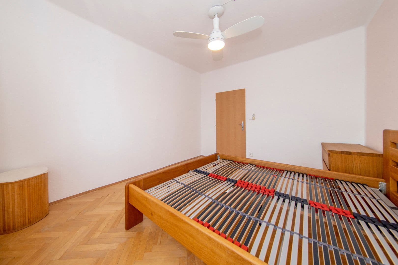 Prenájom bytu 2-izbový 53 m², Pod Lipami, Praha, Praha Prenájom bytu 2-izbový 53 m², Pod Lipami, Praha, Praha