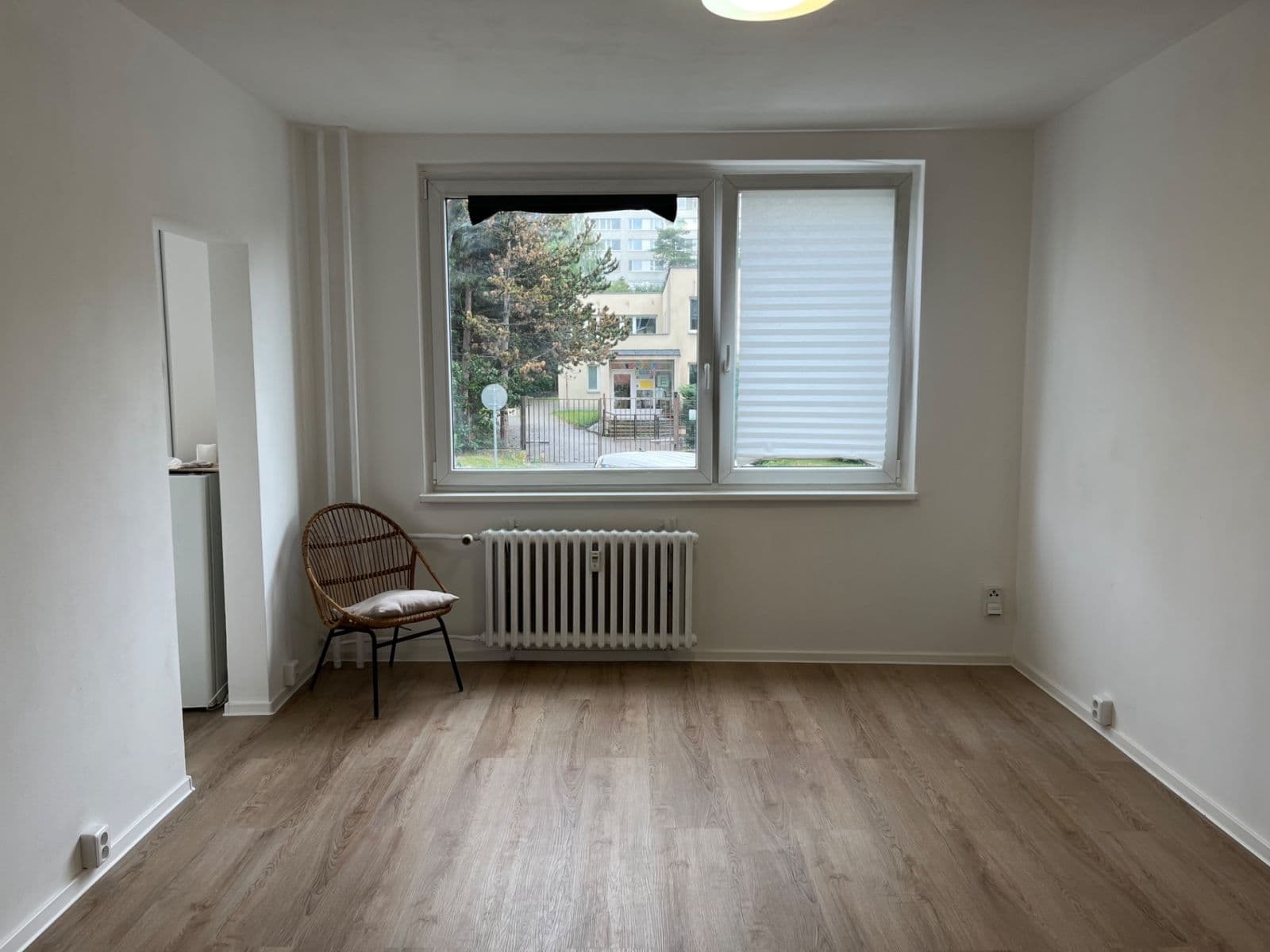 Prenájom bytu 1-izbový 29 m², Tesaříkova, Praha, Praha Prenájom bytu 1-izbový 29 m², Tesaříkova, Praha, Praha