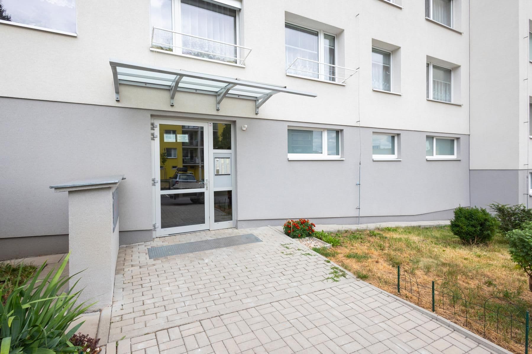 Predaj bytu 3-izbový 65 m², Jeřábová, Dobříš, Středočeský kraj Predaj bytu 3-izbový 65 m², Jeřábová, Dobříš, Středočeský kraj