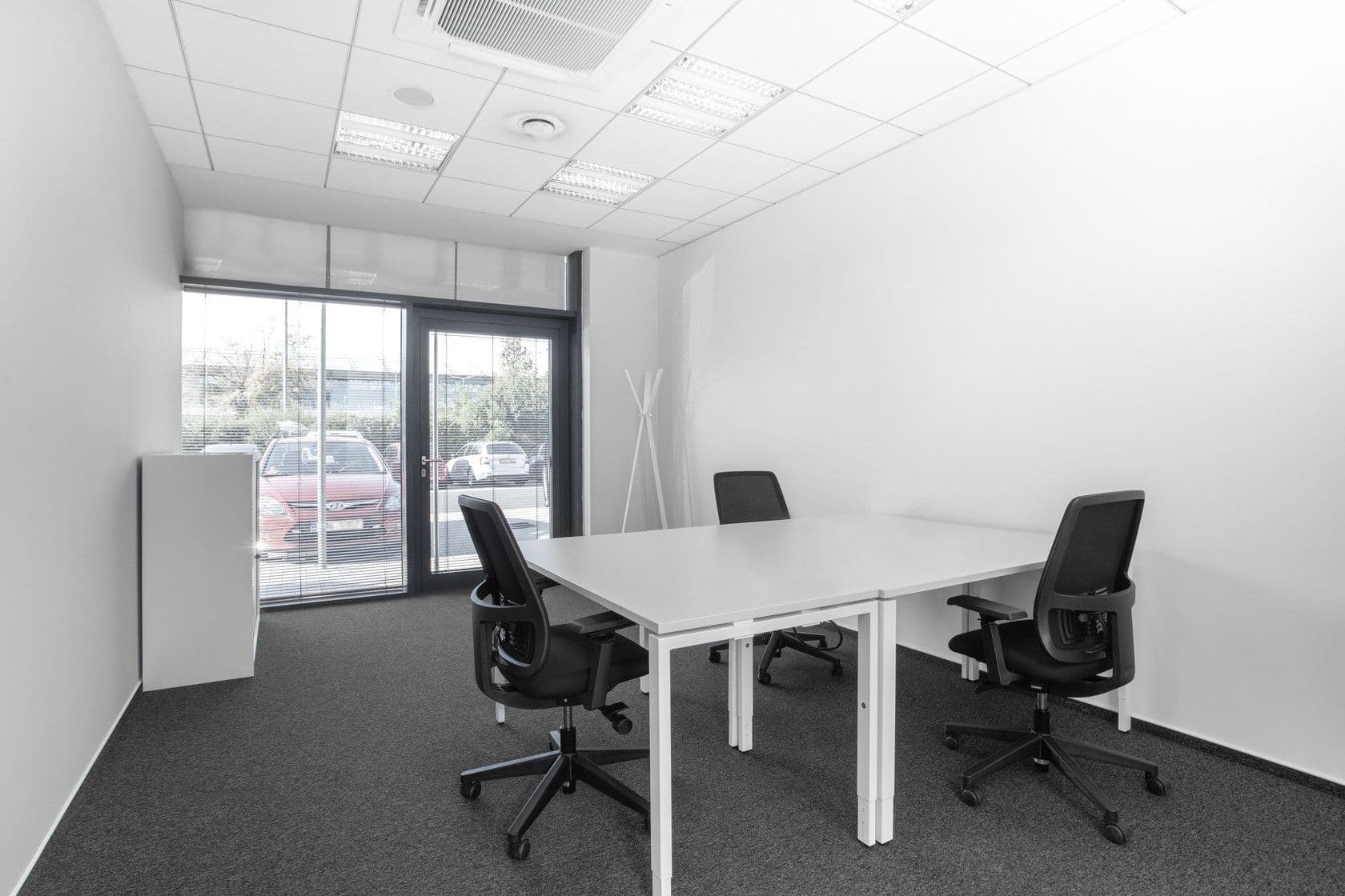 Prenájom kancelárie 10 m², Aviatická, Praha, Praha Prenájom kancelárie 10 m², Aviatická, Praha, Praha
