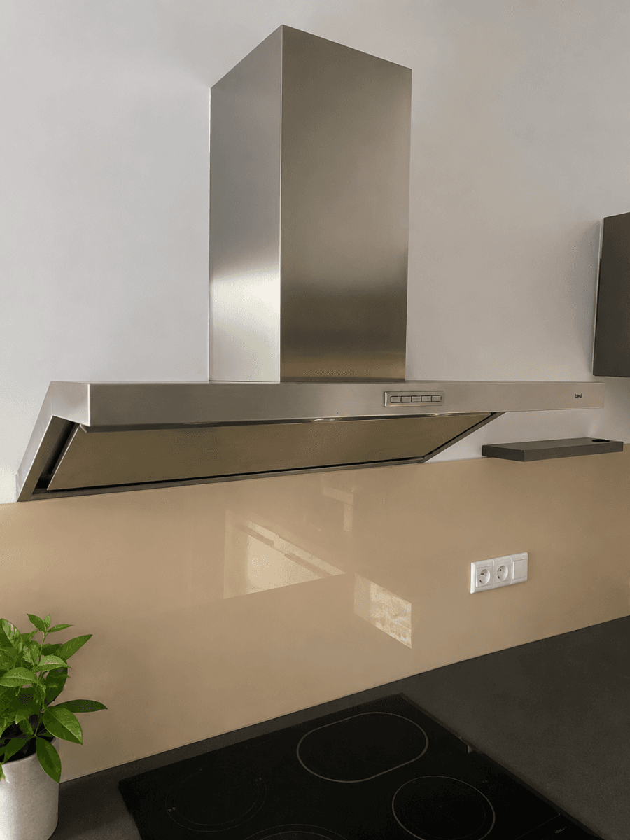 Predaj bytu 3-izbový 67 m², Lomená, Zbuzany, Středočeský kraj Predaj bytu 3-izbový 67 m², Lomená, Zbuzany, Středočeský kraj