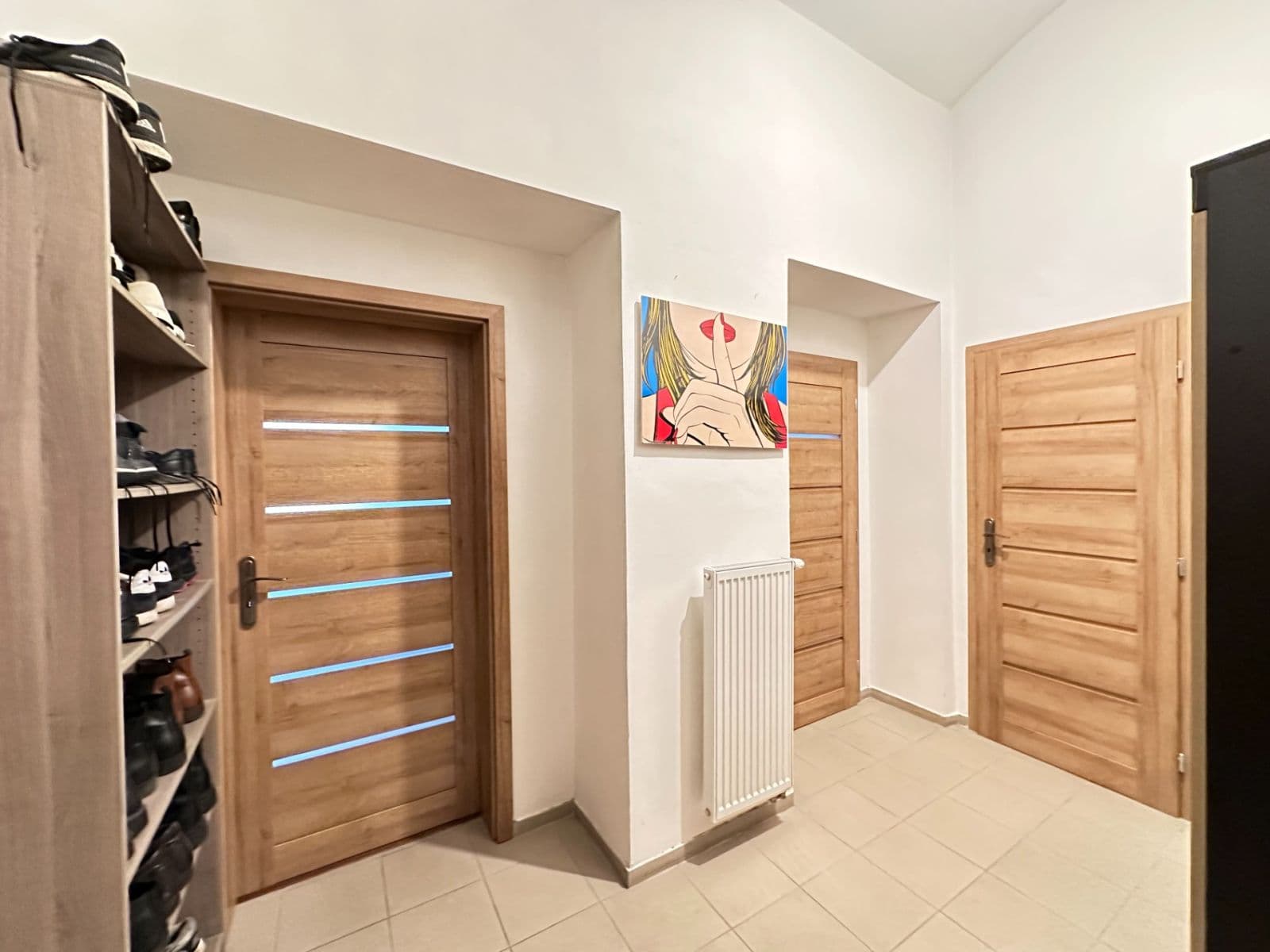 Prenájom bytu 3-izbový 60 m², Klimentská, Praha, Praha Prenájom bytu 3-izbový 60 m², Klimentská, Praha, Praha