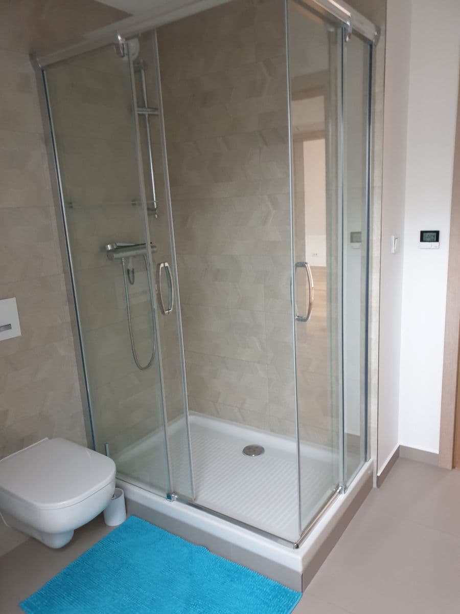 Prenájom bytu 2-izbový 72 m², Rektorská, Praha, Praha Prenájom bytu 2-izbový 72 m², Rektorská, Praha, Praha