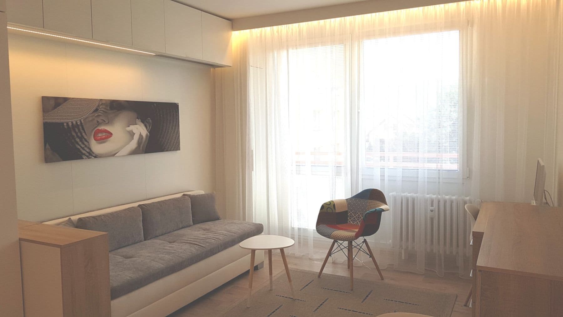 Prenájom bytu 1-izbový 35 m², Pod Zámečkem, Hradec Králové, Královéhradecký kraj Prenájom bytu 1-izbový 35 m², Pod Zámečkem, Hradec Králové, Královéhradecký kraj