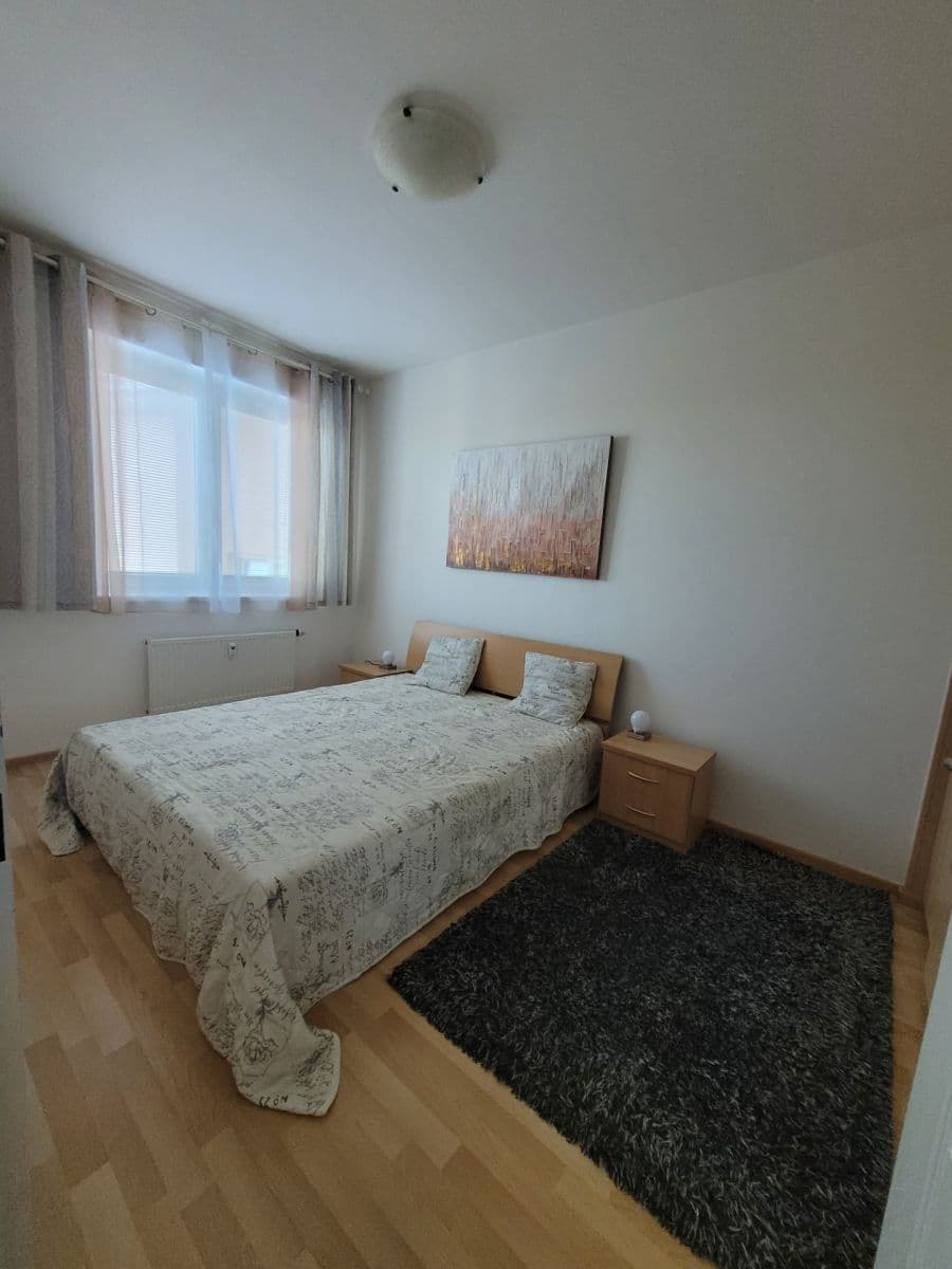 Prenájom bytu 2-izbový 56 m², Spořická, Praha, Praha Prenájom bytu 2-izbový 56 m², Spořická, Praha, Praha