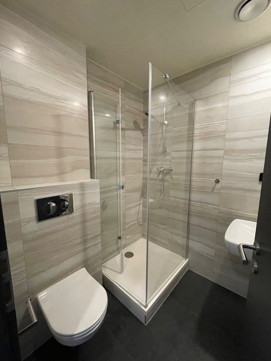 Prenájom nebytového priestoru 18 m², Ondříčkova, Praha, Praha Prenájom nebytového priestoru 18 m², Ondříčkova, Praha, Praha