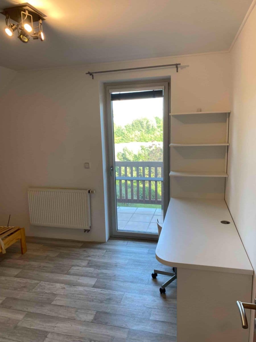 Prenájom bytu 4-izbový 108 m², Zvonková, Čakovičky, Středočeský kraj Prenájom bytu 4-izbový 108 m², Zvonková, Čakovičky, Středočeský kraj