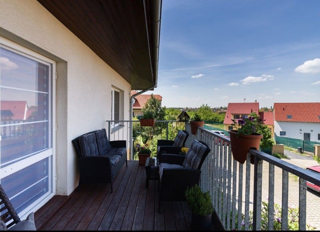 Predaj bytu 3-izbový 65 m², Habrová, Holubice, Středočeský kraj Predaj bytu 3-izbový 65 m², Habrová, Holubice, Středočeský kraj