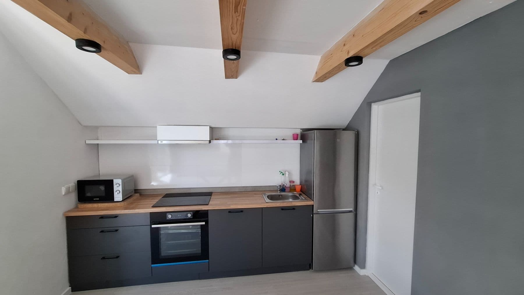 Prenájom domu 160 m², pozemok 1 m², Mezírka, Prštice, Jihomoravský kraj Prenájom domu 160 m², pozemok 1 m², Mezírka, Prštice, Jihomoravský kraj